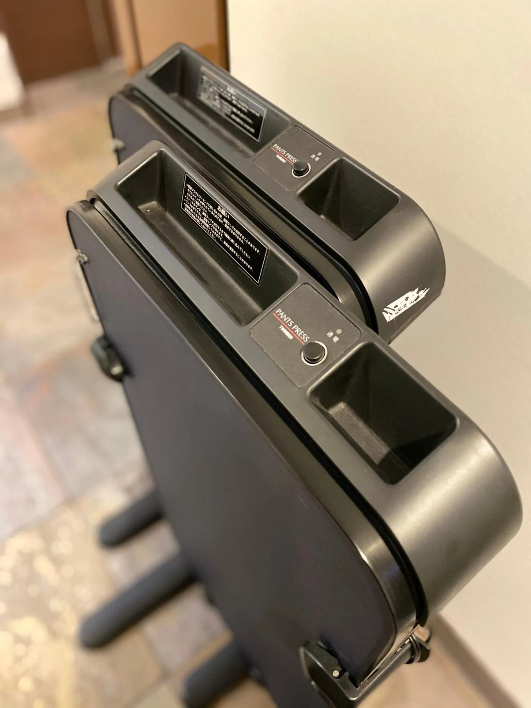 trouser press in RESI STAY Jisco Hotel Kyoto Goshonishi