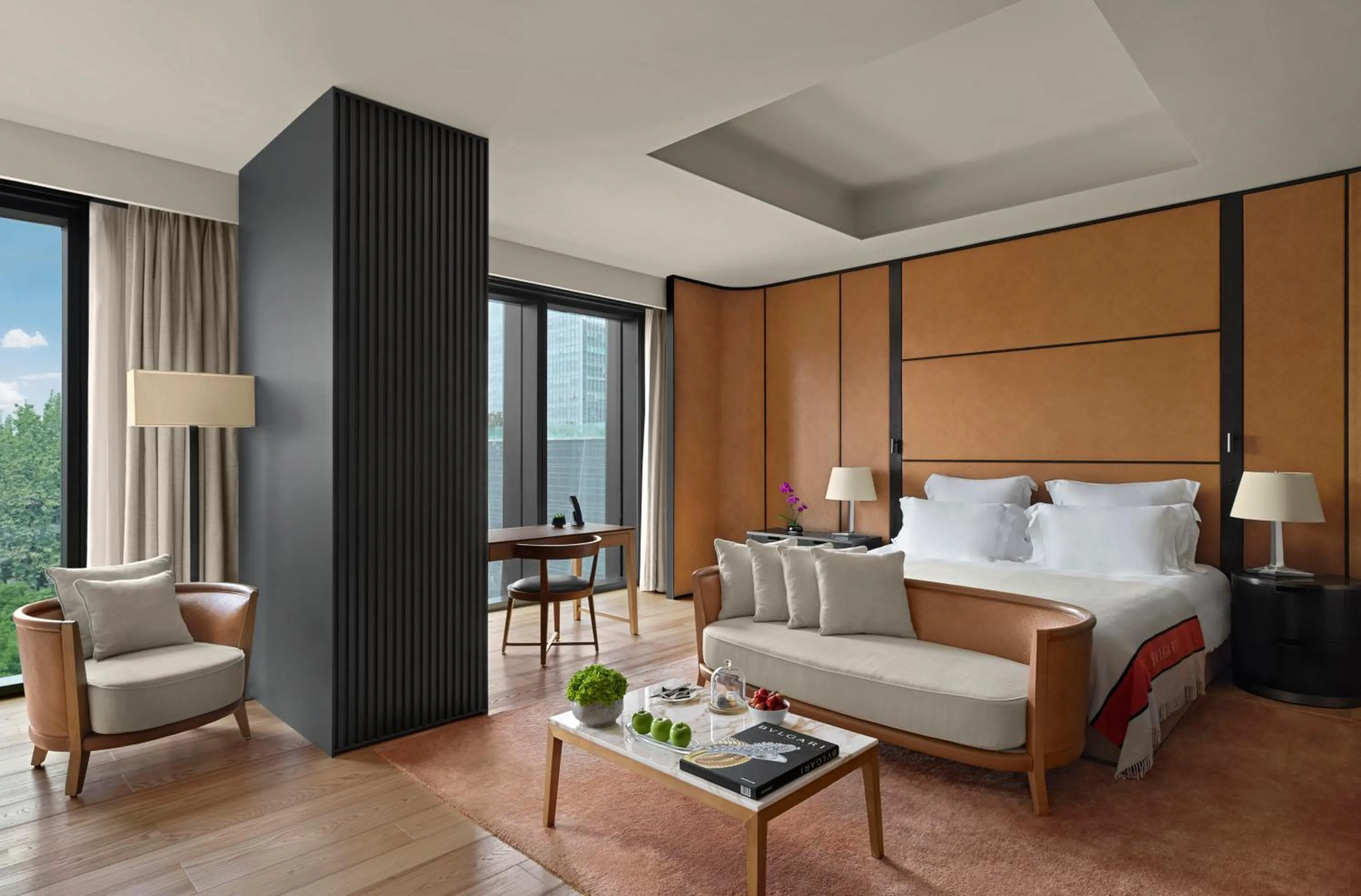 Bed in Bvlgari Hotel Beijing