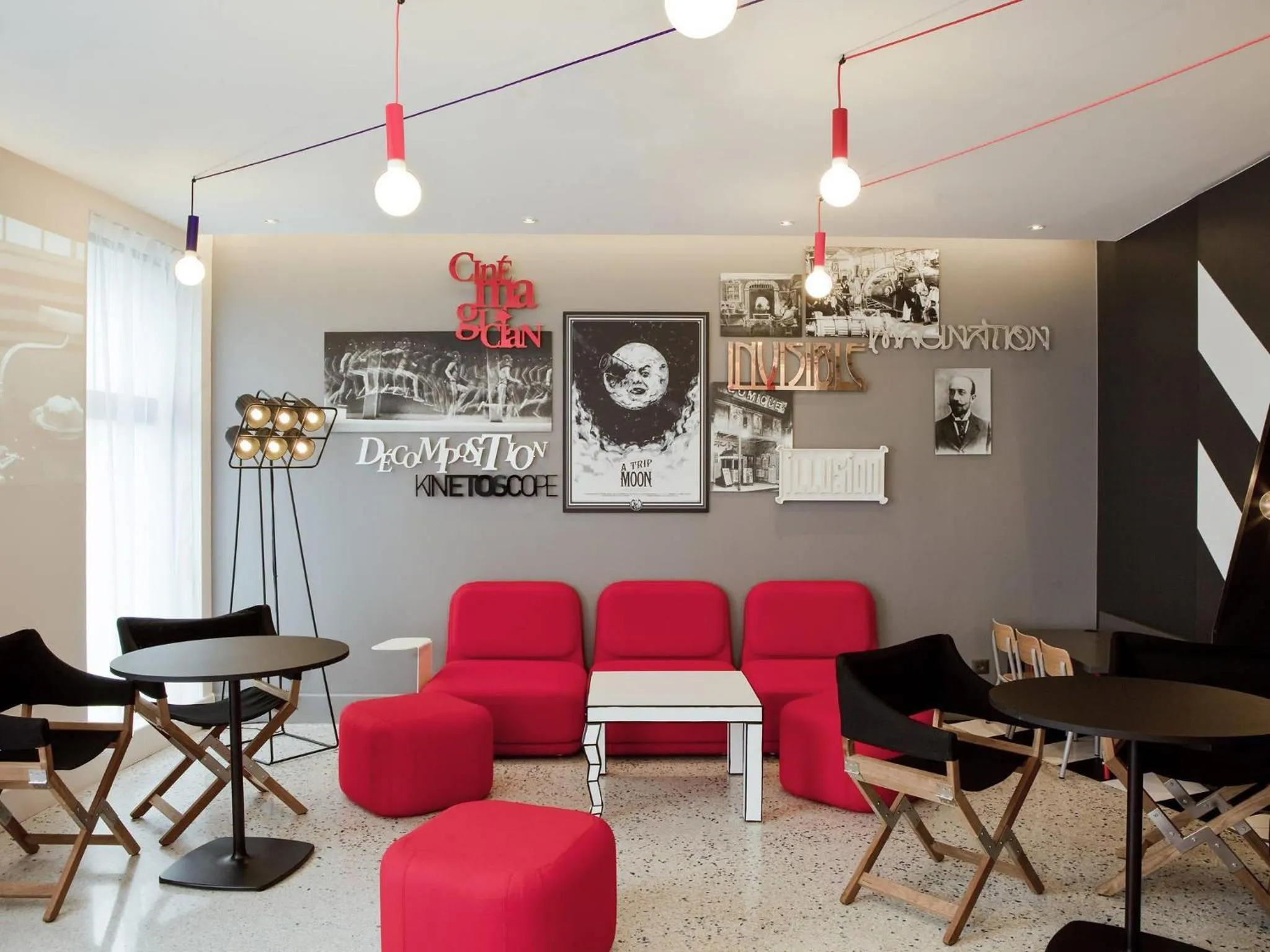 Lounge or bar in ibis Styles Paris Mairie de Montreuil