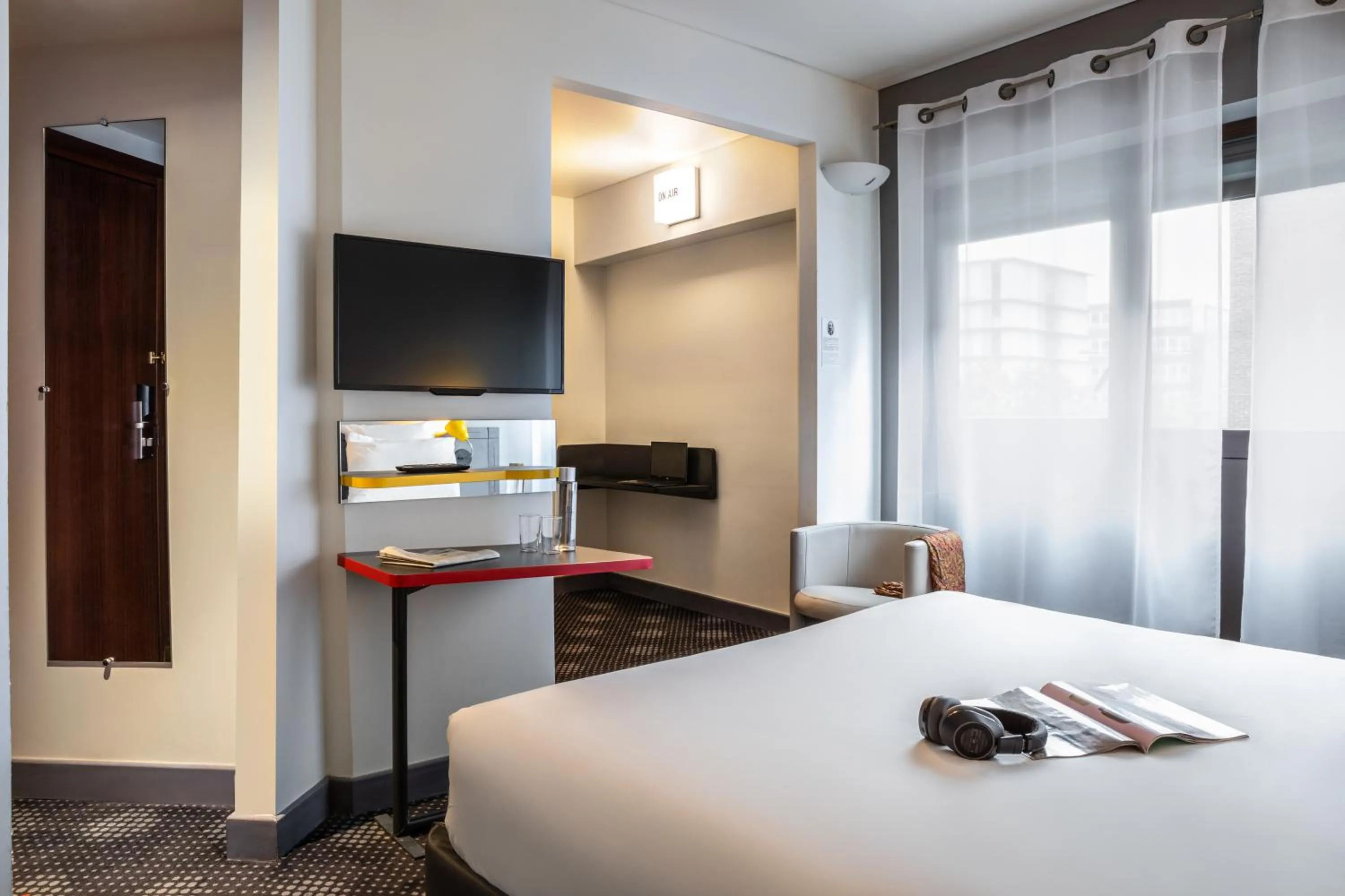 Bed in ibis Styles Paris Mairie de Montreuil