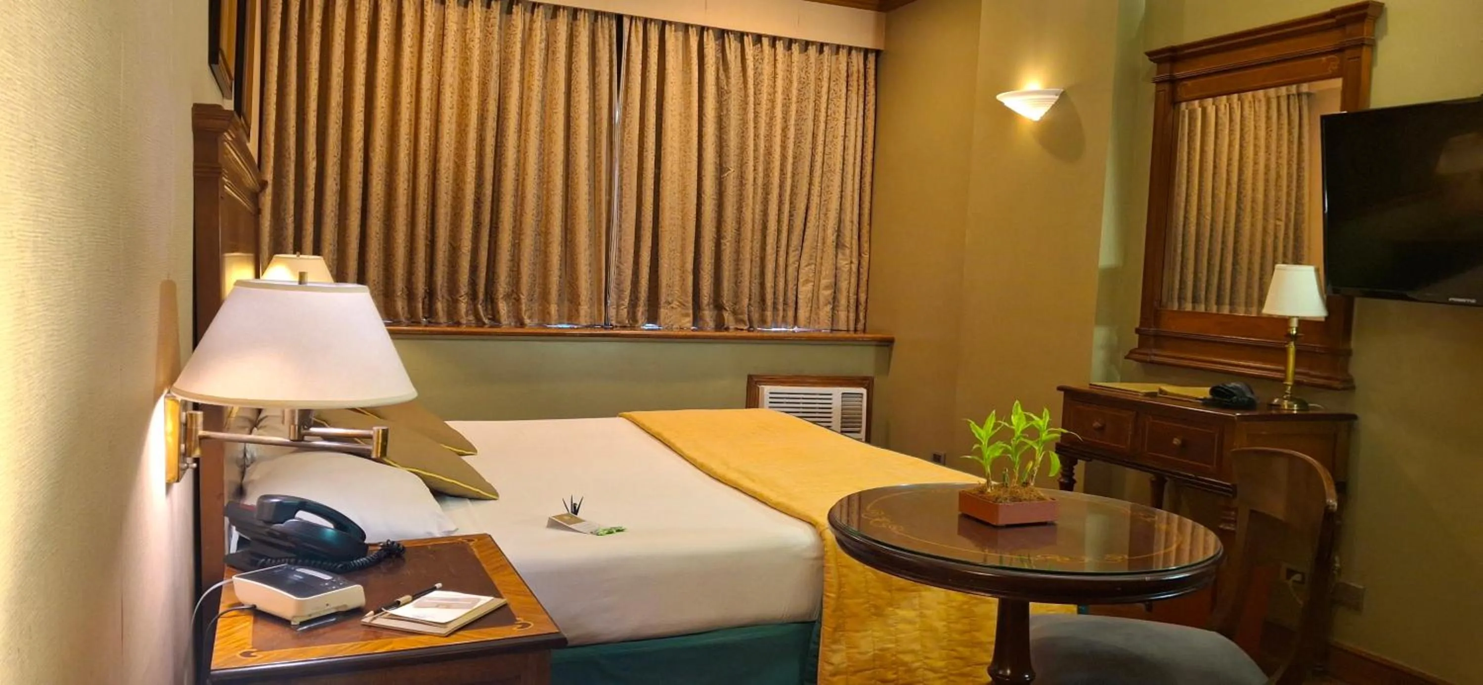 Bed in Herald Suites