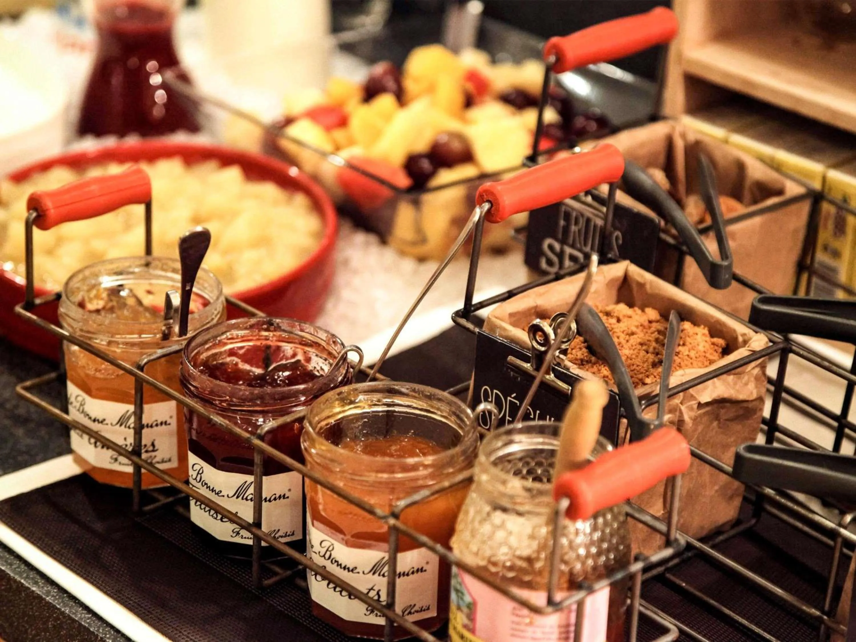 Breakfast in ibis Maisons Laffitte