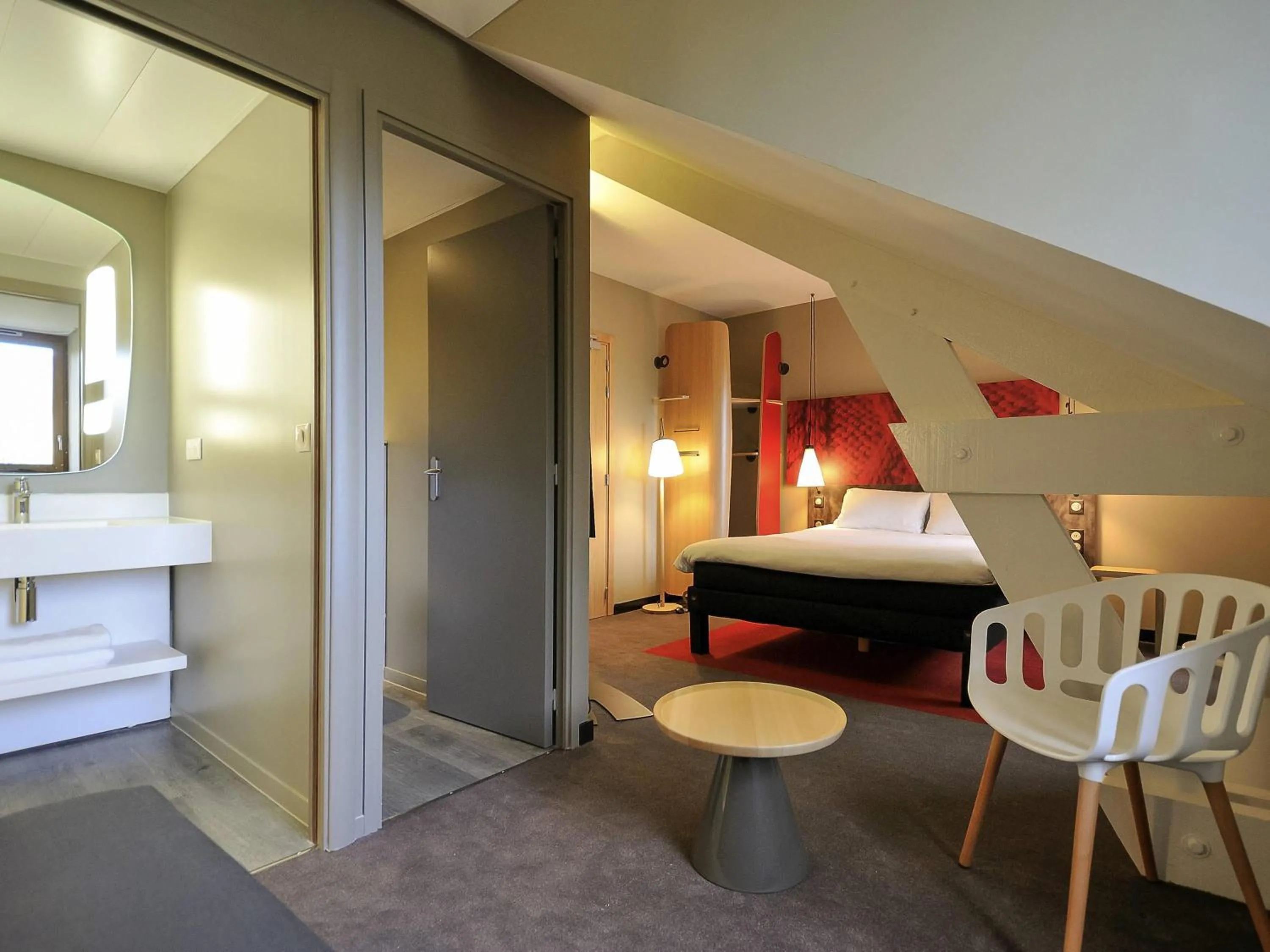 Bedroom, Bed in ibis Maisons Laffitte