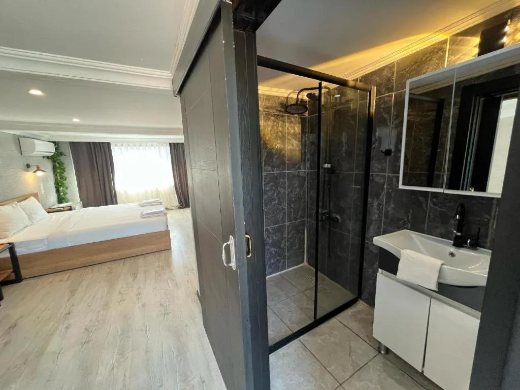 Le Safran Suite Hotel