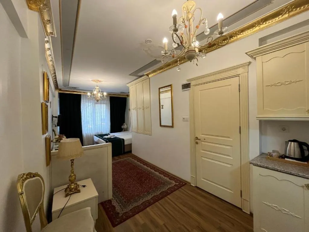 Le Safran Suite Hotel