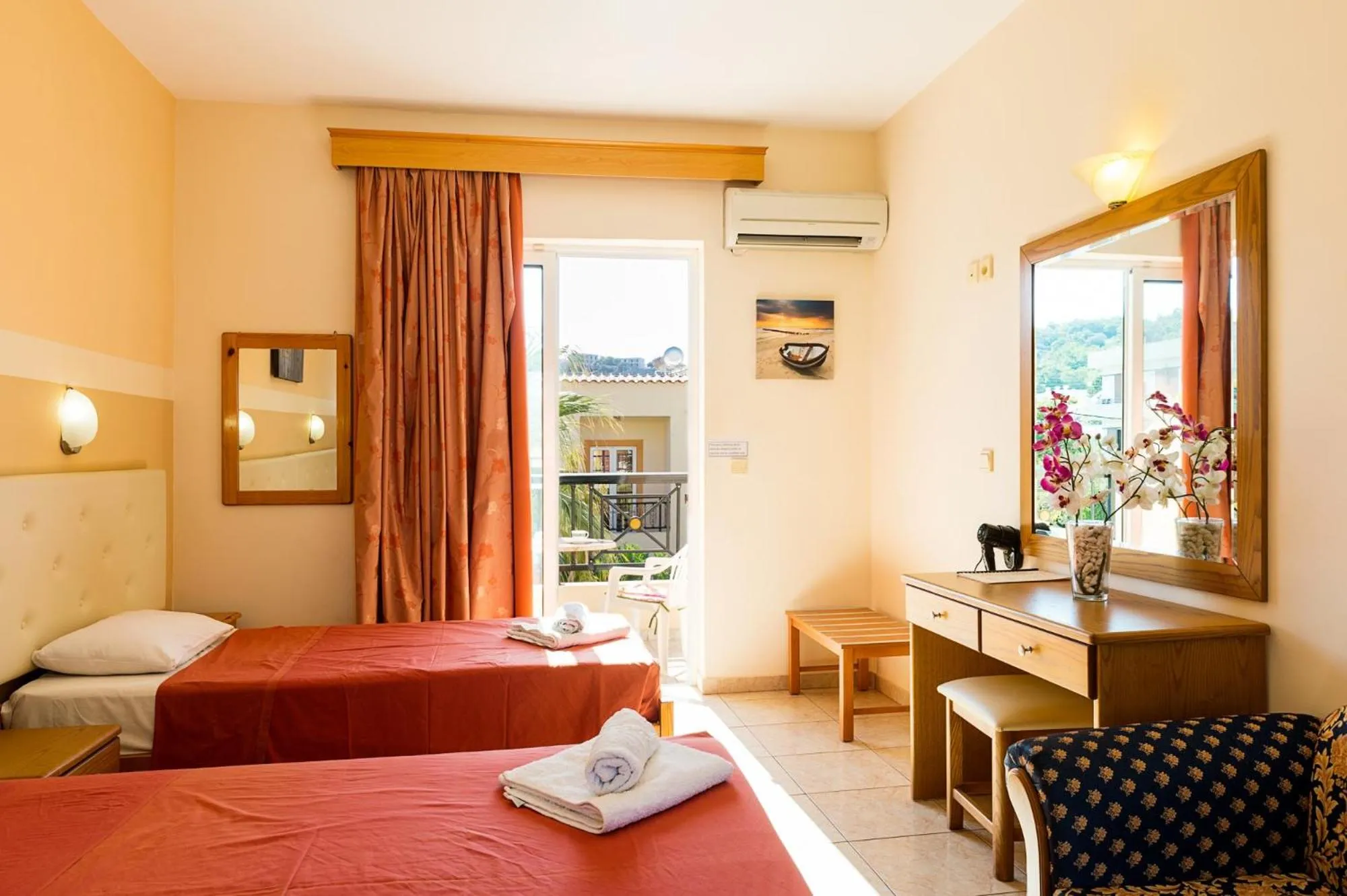 Bed in Summer Memories Aparthotel