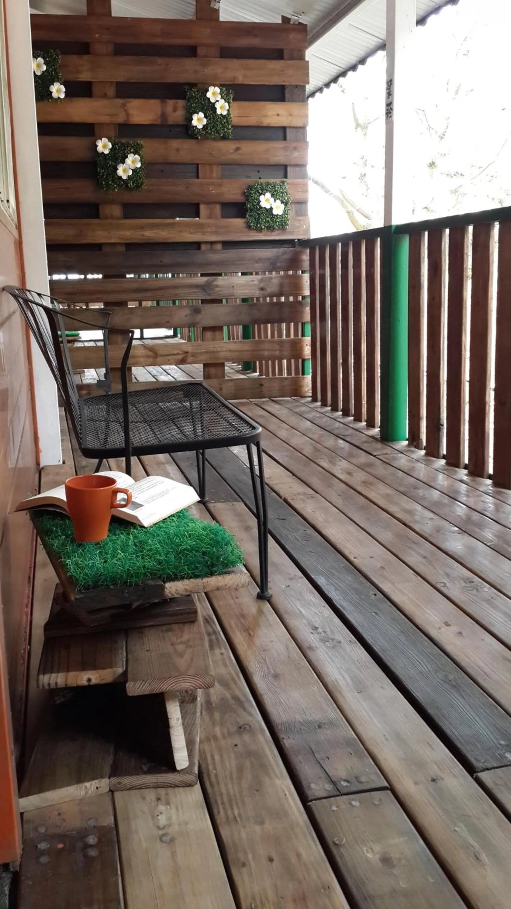 Balcony/Terrace in Shan Shui-Yuan Vege Guest House