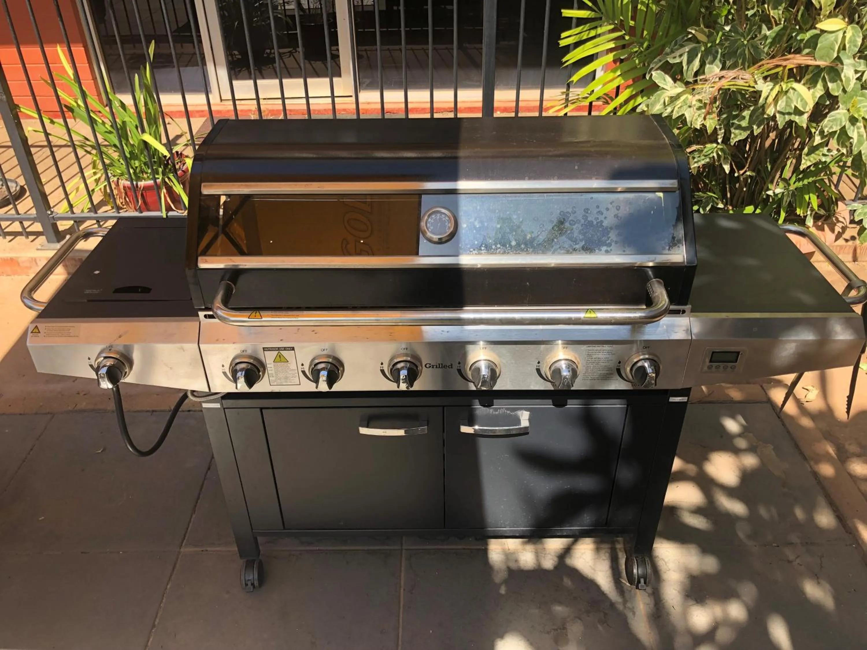 BBQ facilities in The Stuart Hotel-Motel