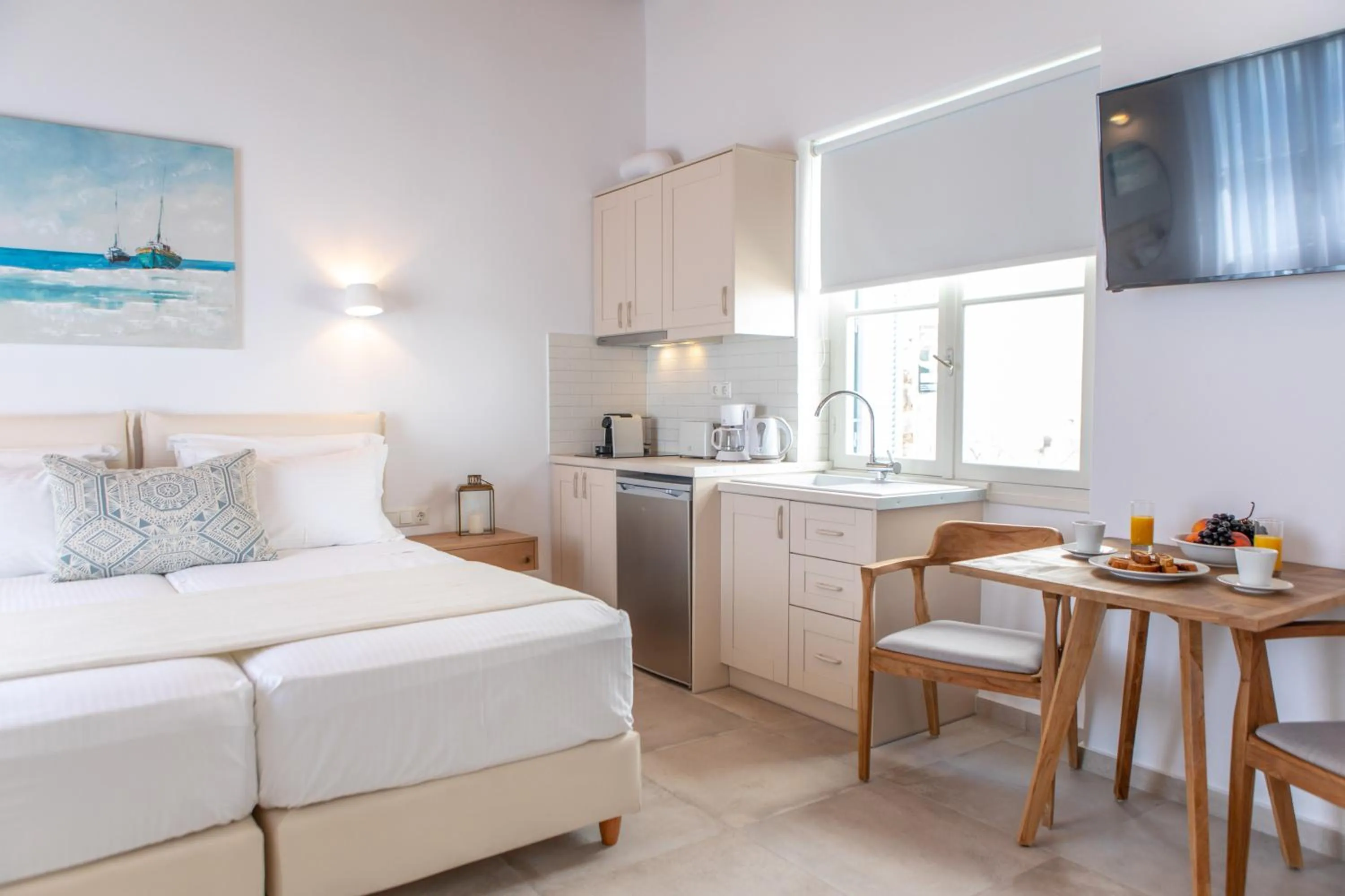 Bedroom, Bed in Castle Mansions