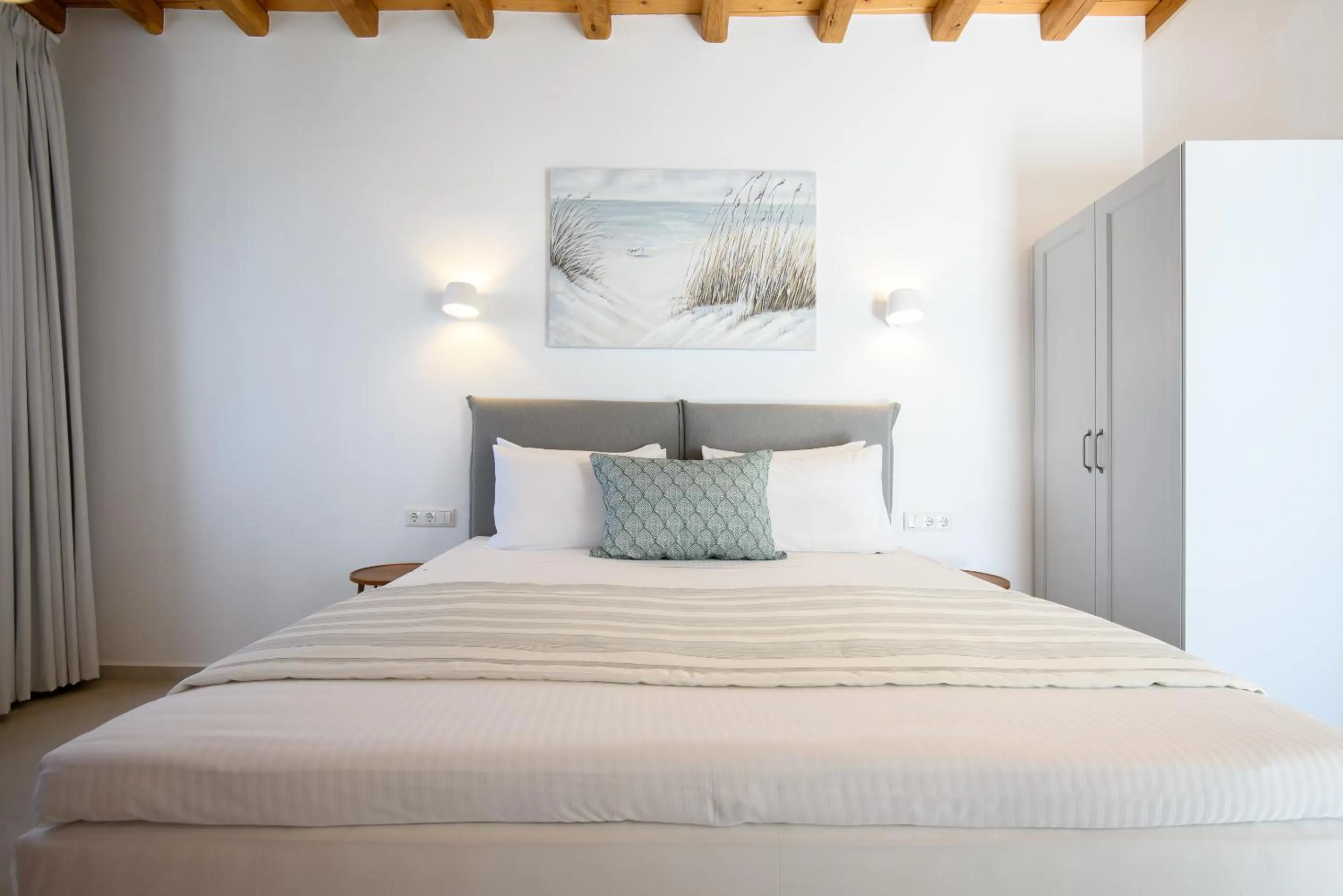 Bed in Castle Mansions