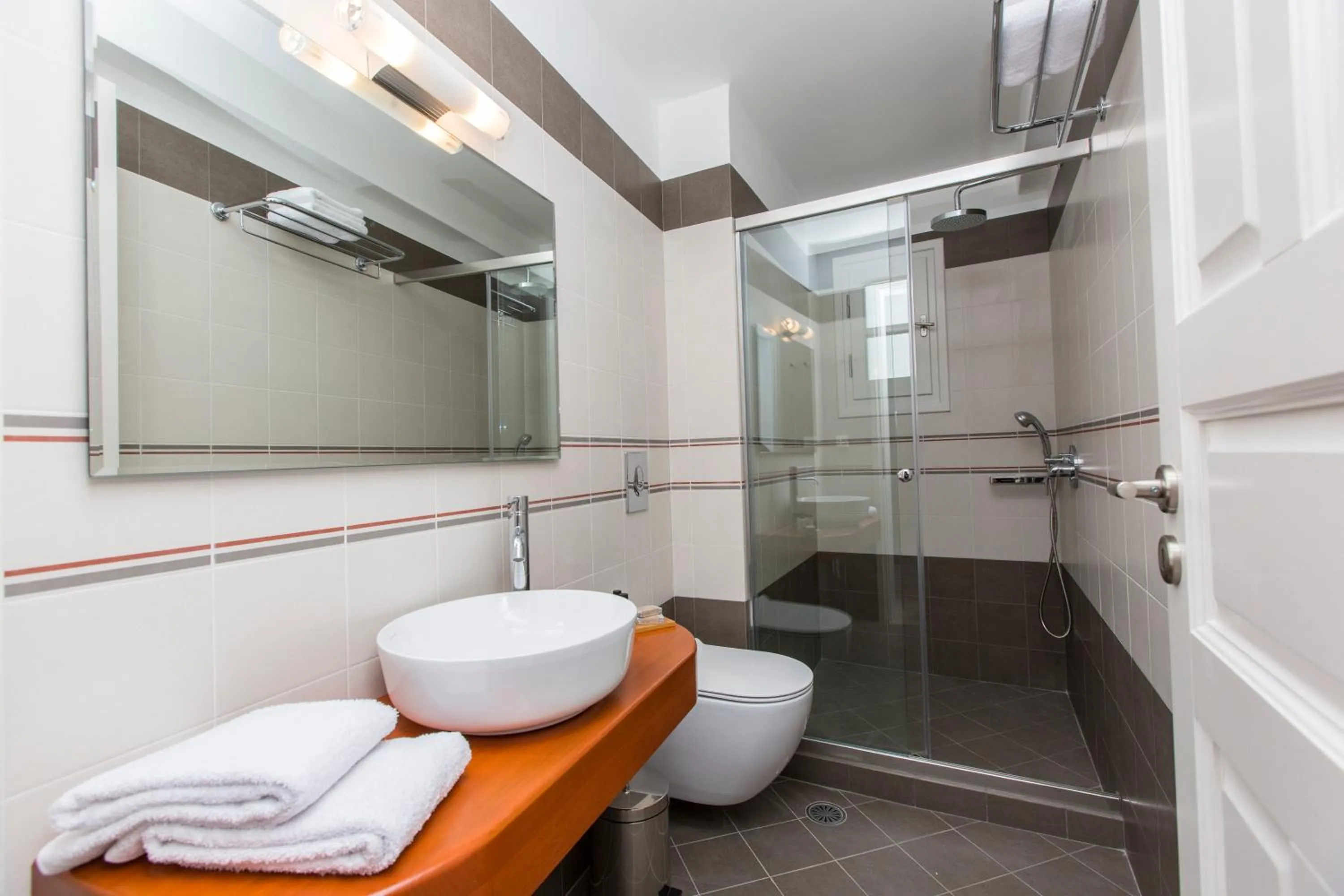 Bathroom in Castle Mansions