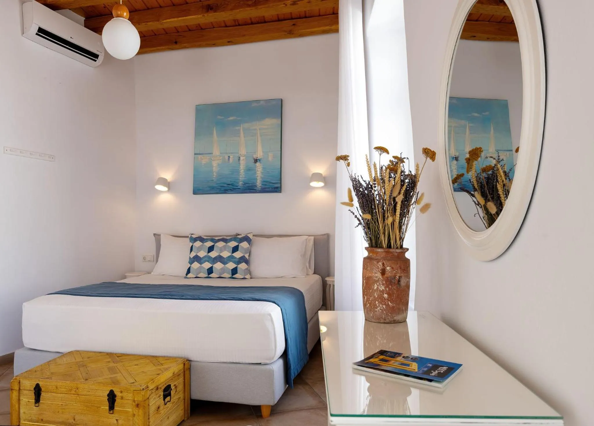 Bed in Castle Mansions