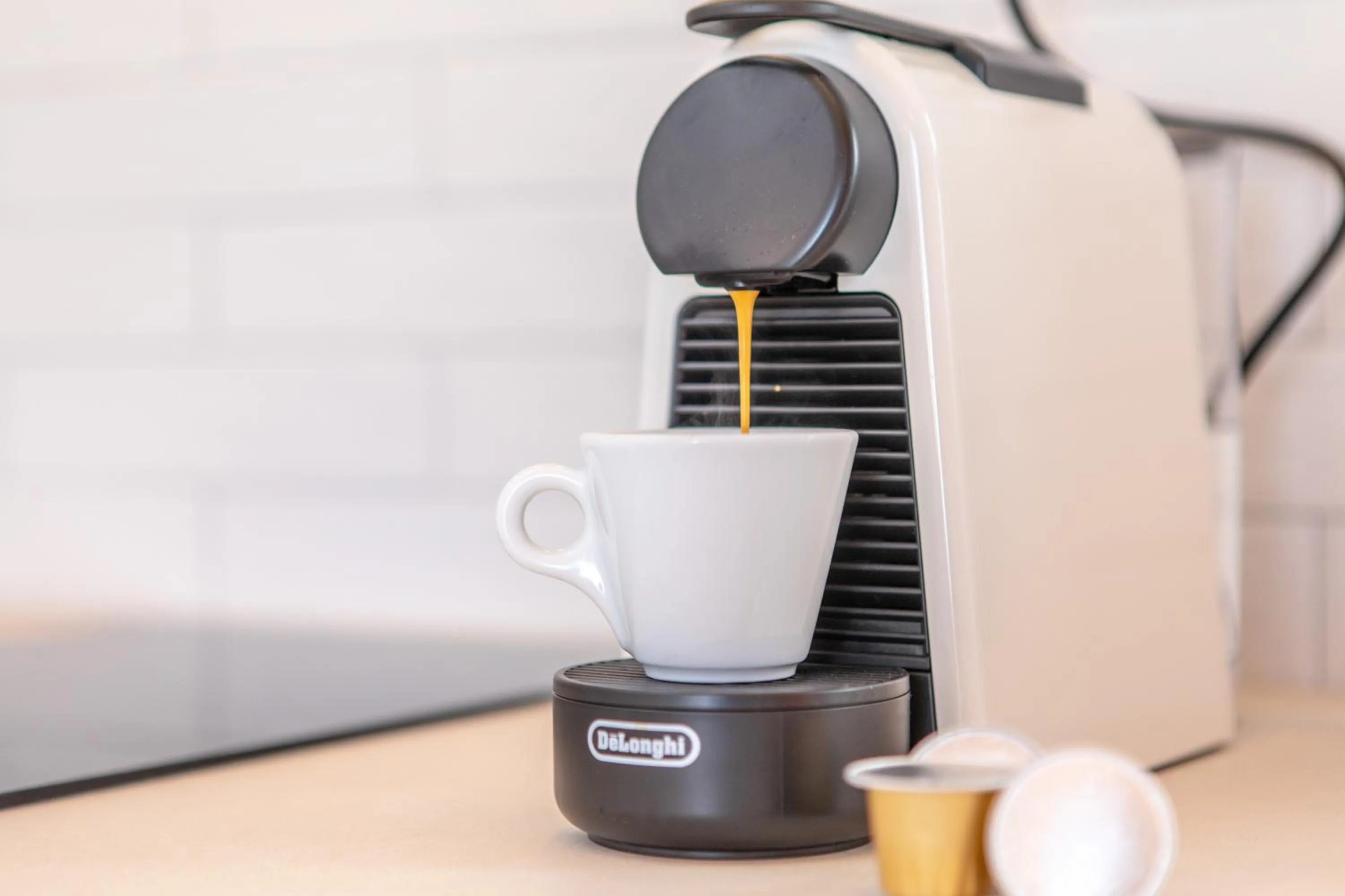 Coffee/tea facilities in Castle Mansions