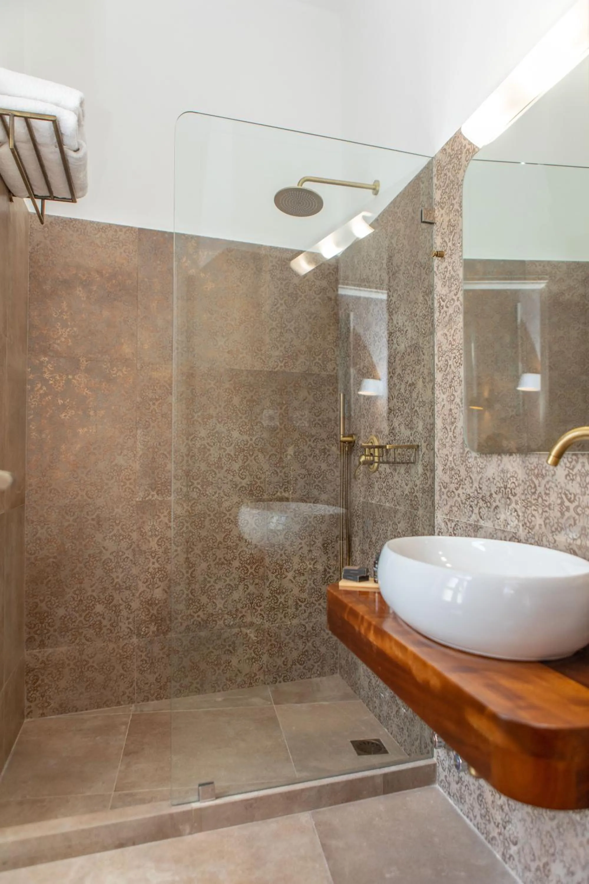 Bathroom in Castle Mansions