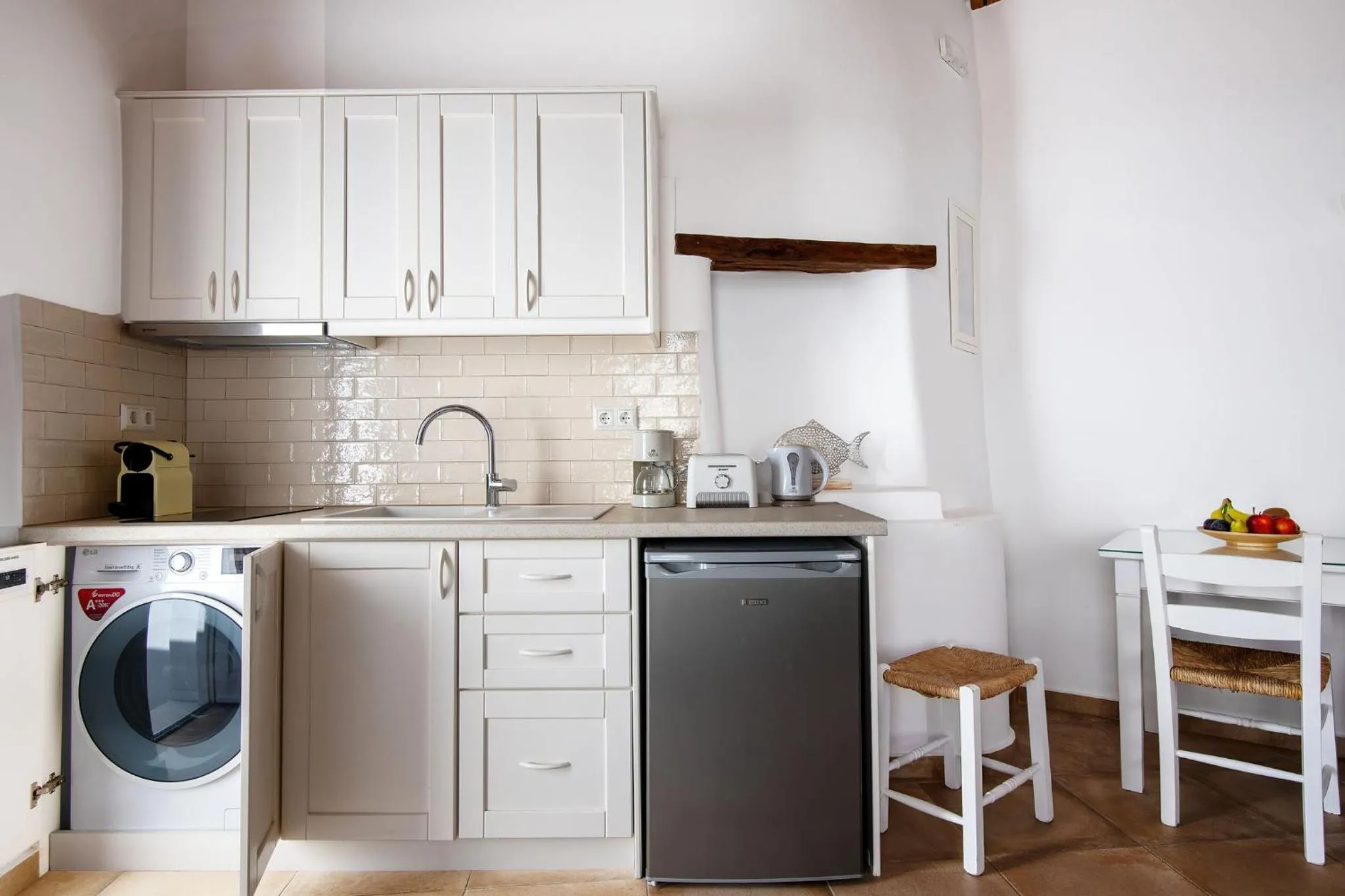 washing machine in Castle Mansions