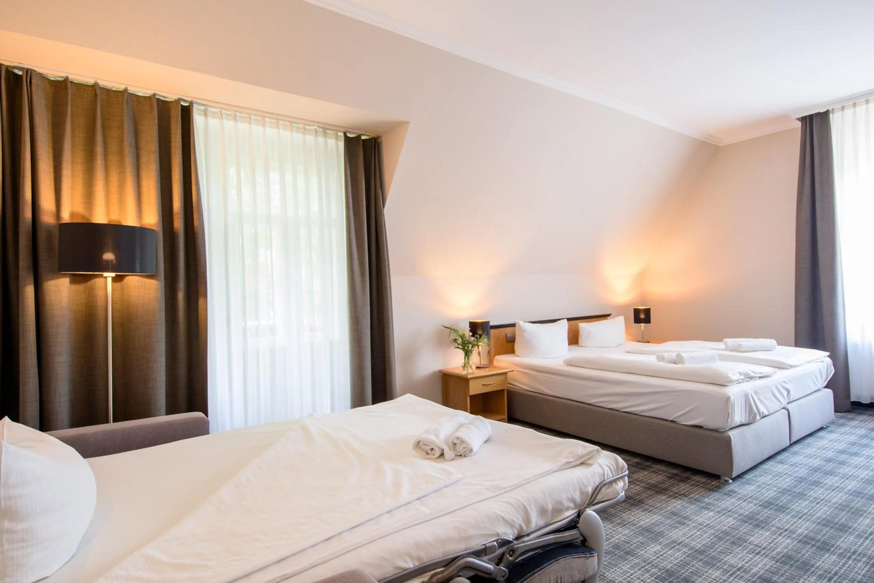 Photo of the whole room in Sax Imperial