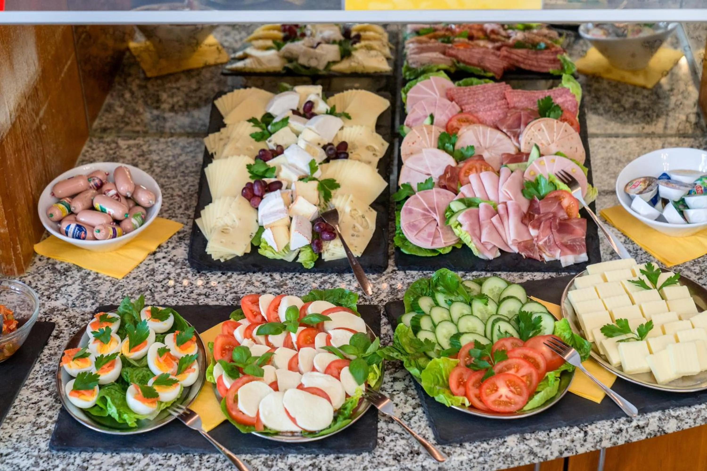 Food and drinks in Sax Imperial