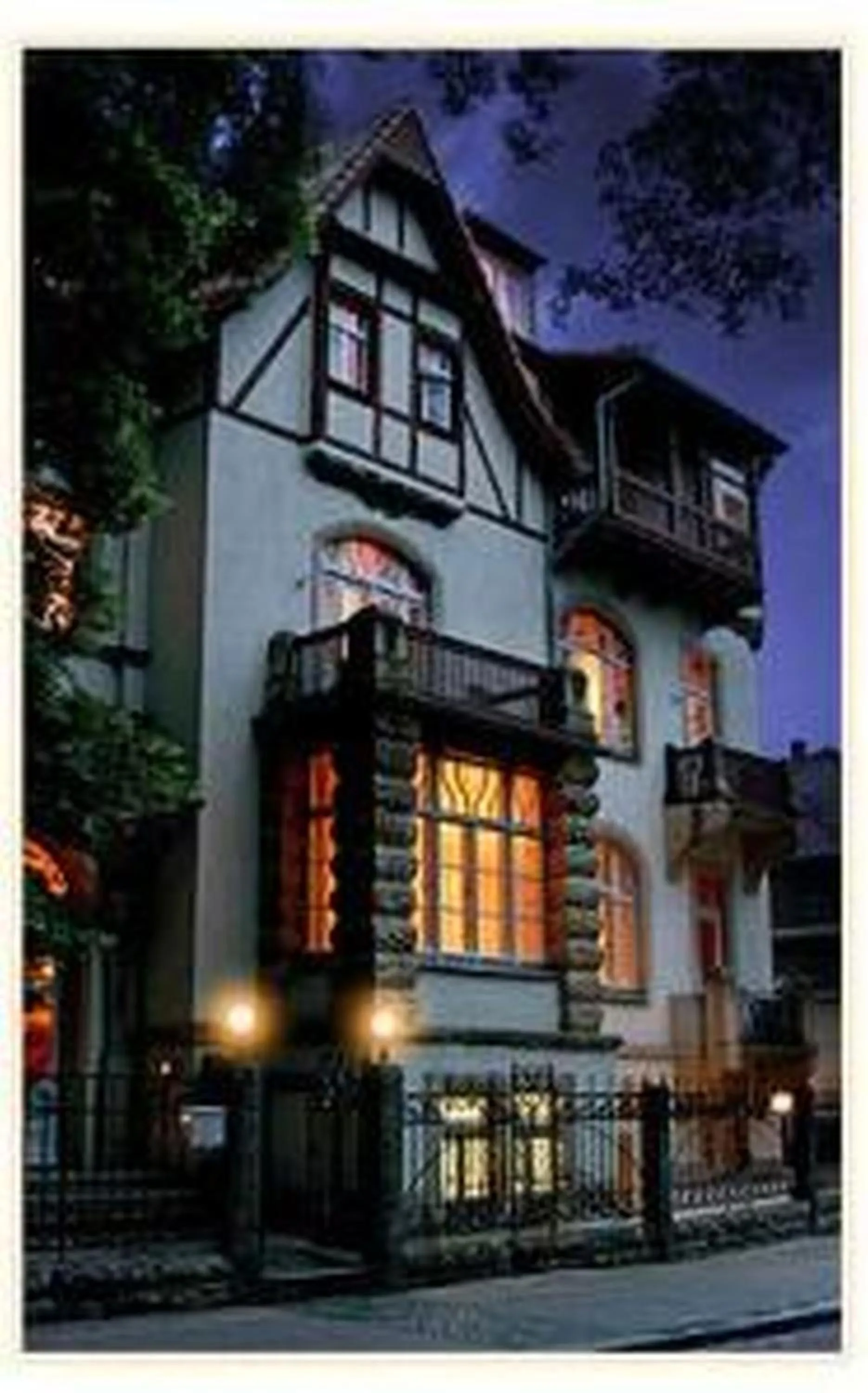 Property building in Sax Imperial