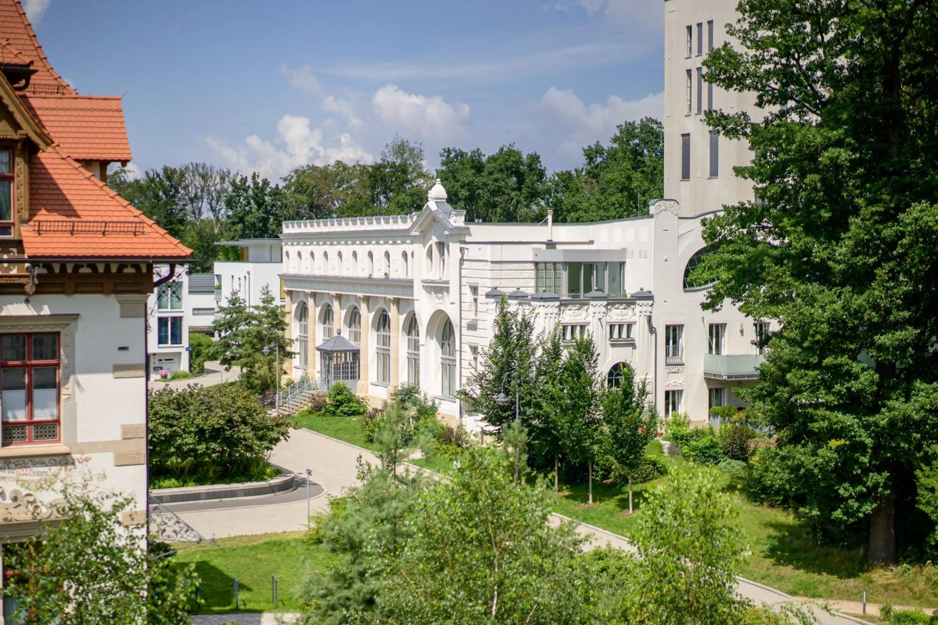 Nearby landmark in Sax Imperial