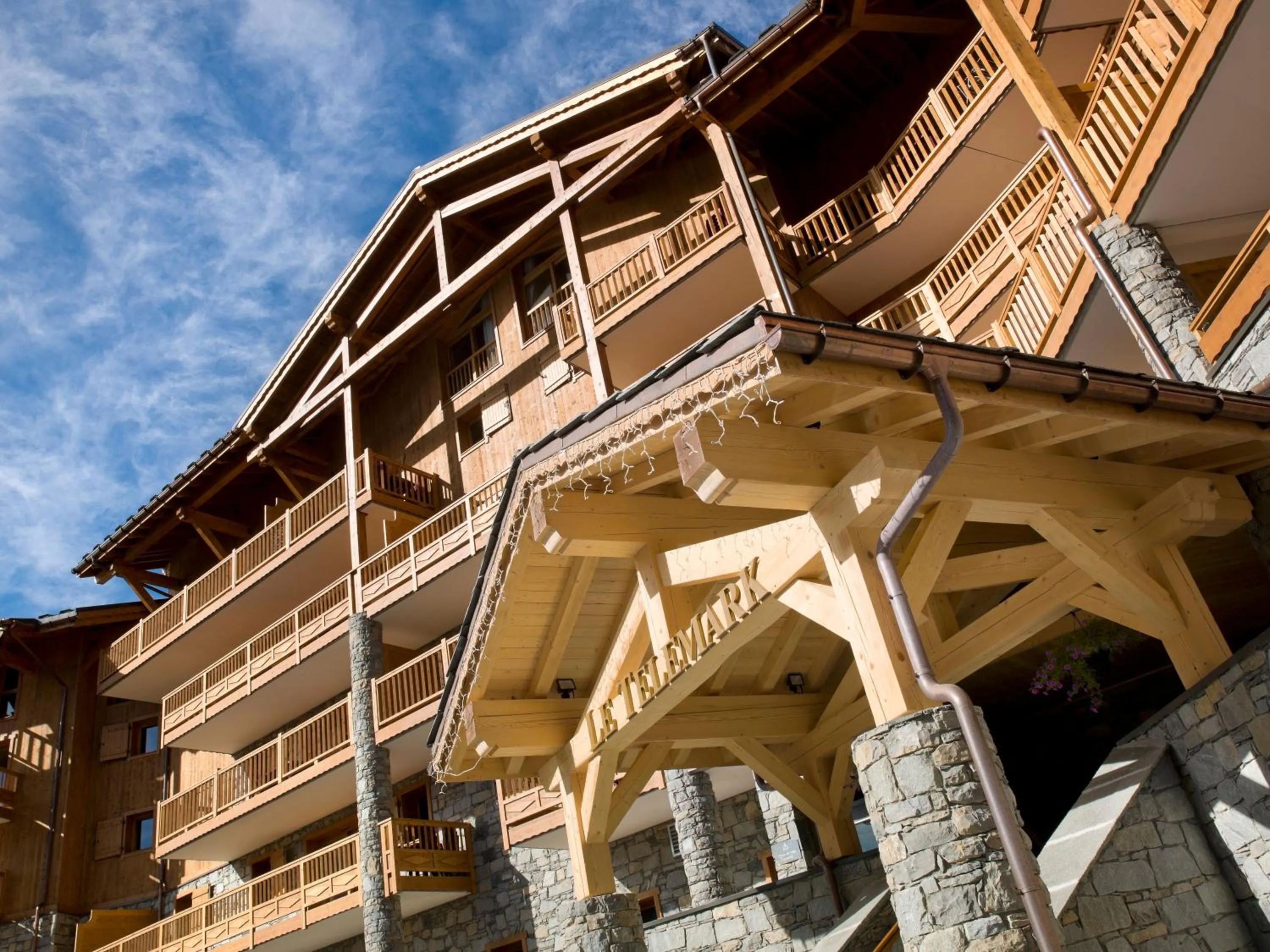 Facade/entrance in CGH Résidences & Spas Le Télémark