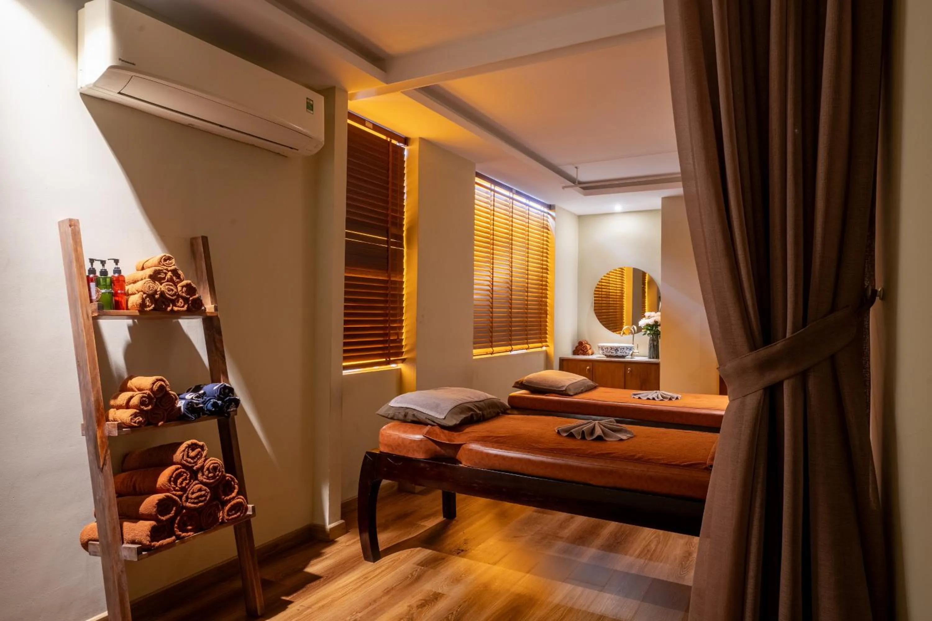Massage, Bed in Alagon City Hotel & Spa