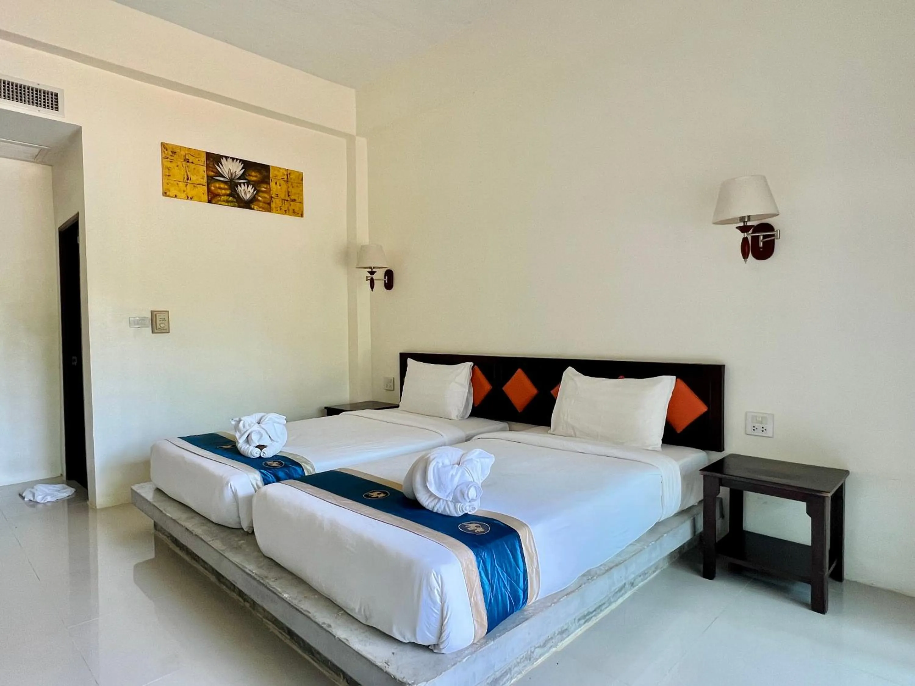 Bed in Dream Valley Resort, Tonsai Beach