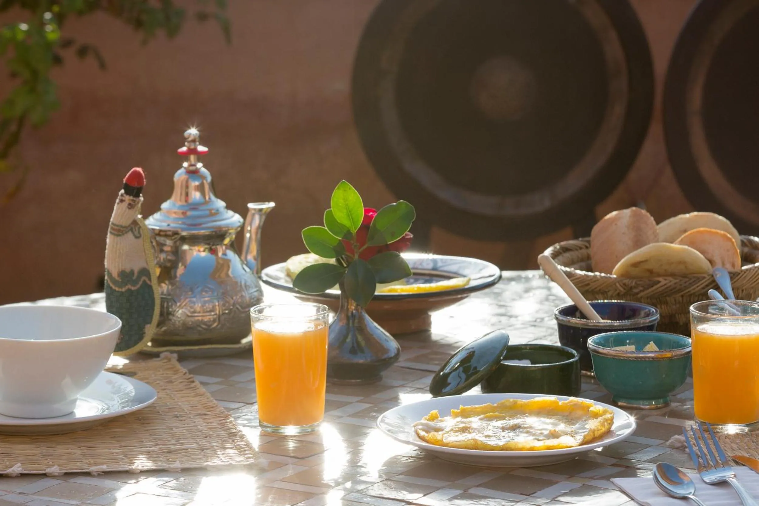 Restaurant/places to eat in Riad Assala