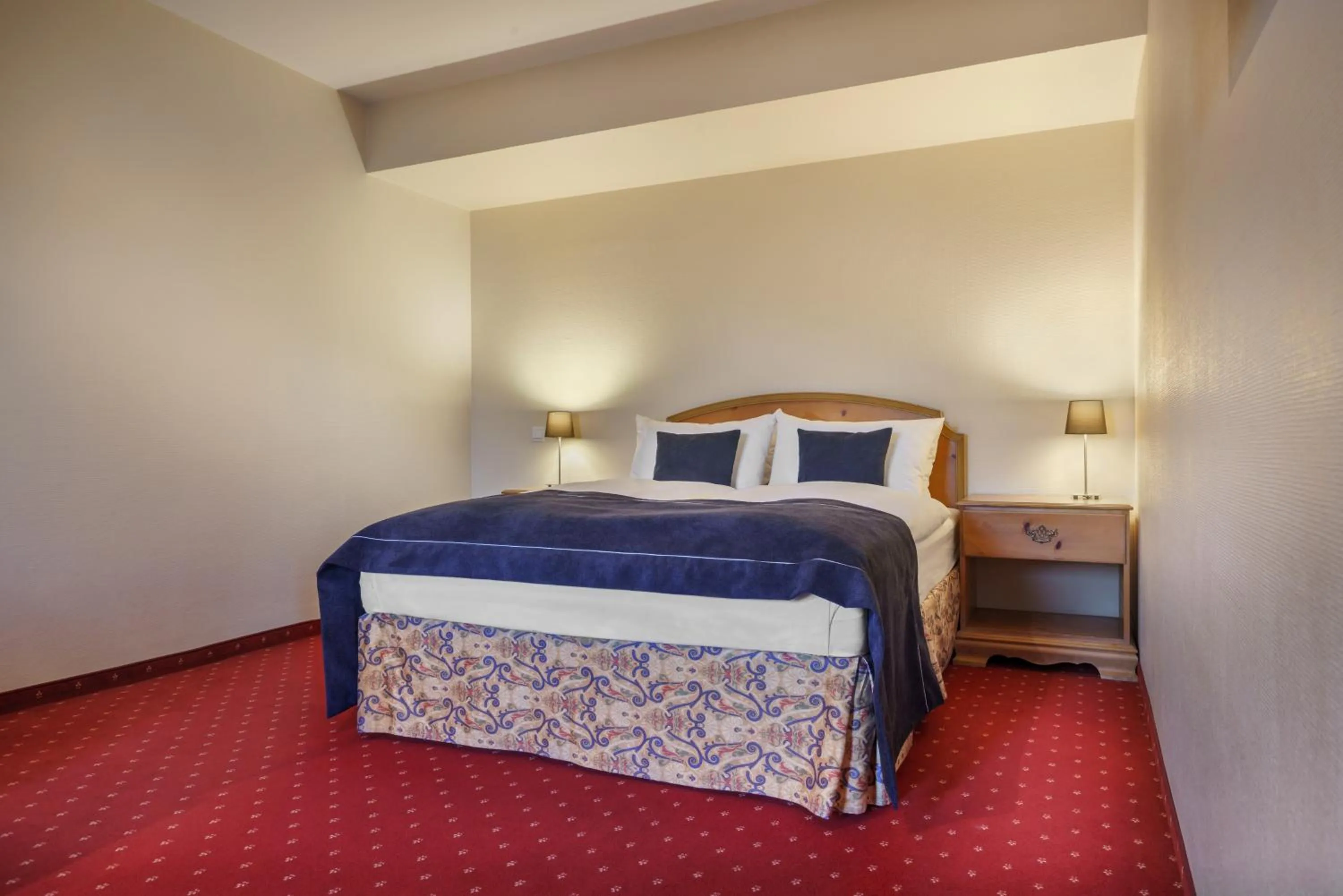 Photo of the whole room, Bed in Hotel Hagemann Hamburg Hafen