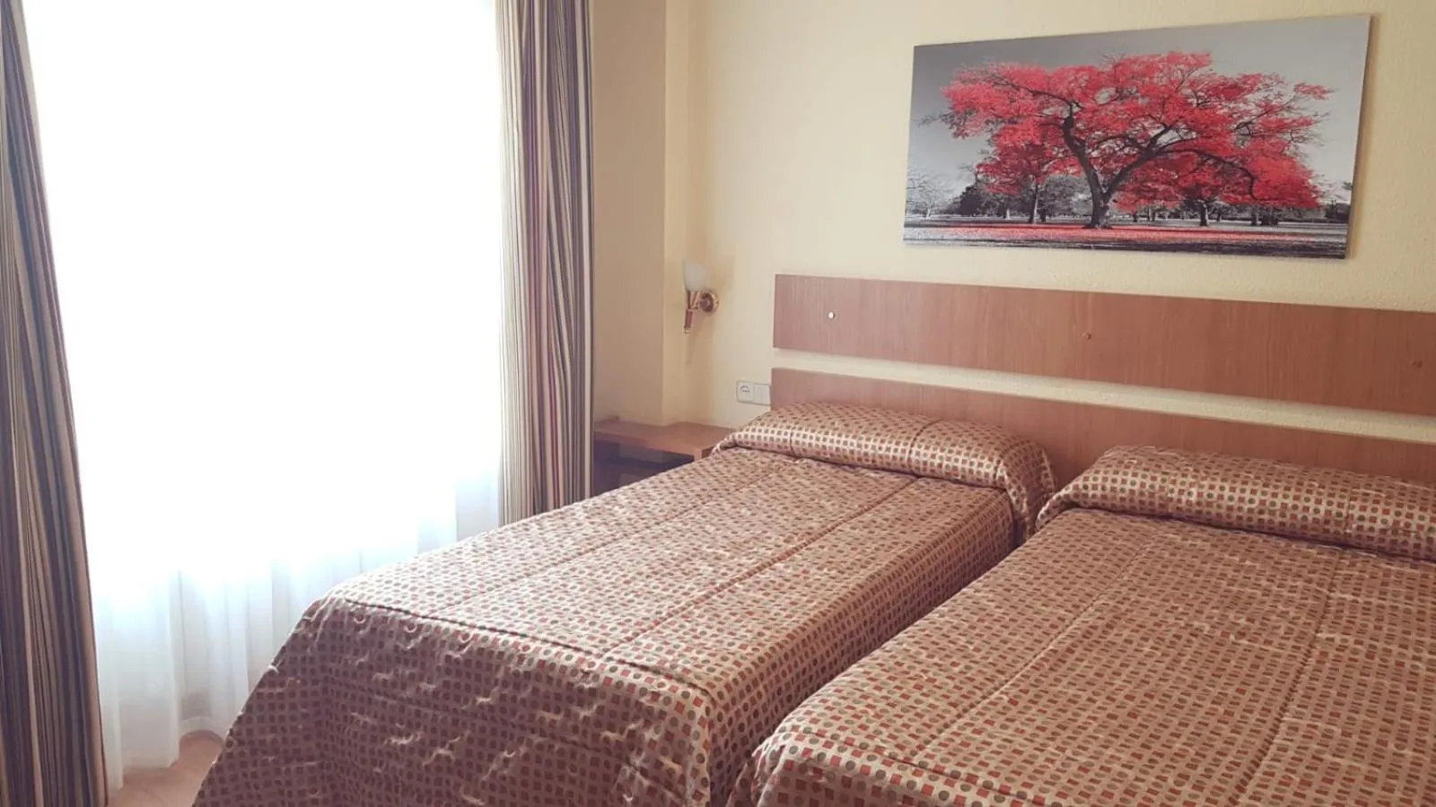 Bed in Hotel Castilla