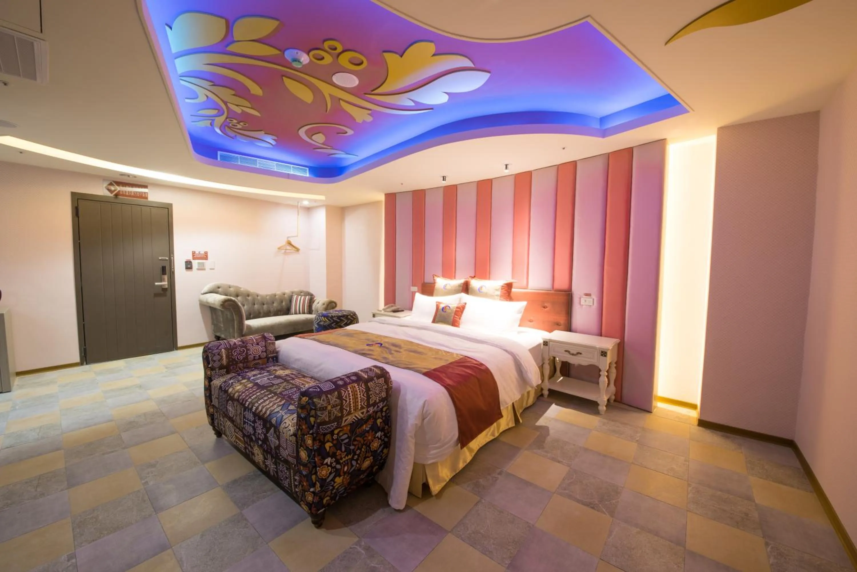 Bed in Ting-Shuai Motel