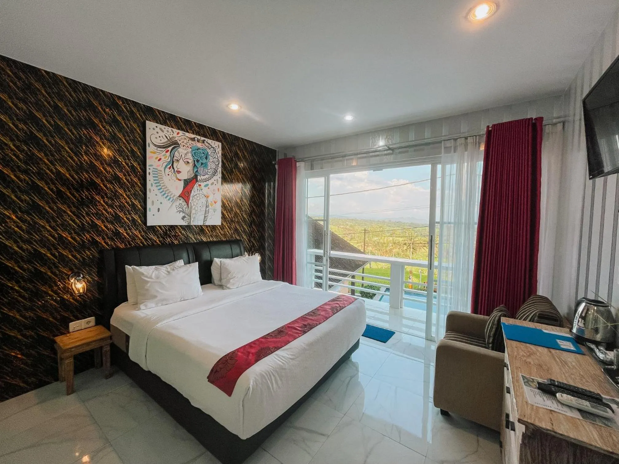 View (from property/room), Bed in Bhuana Agung Villa and Restaurant