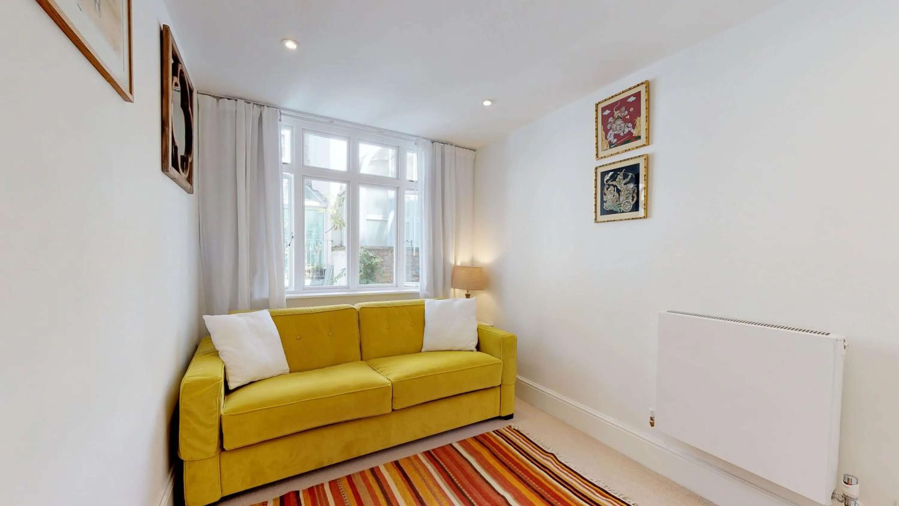 Seating area in Central London Flat in Westminster