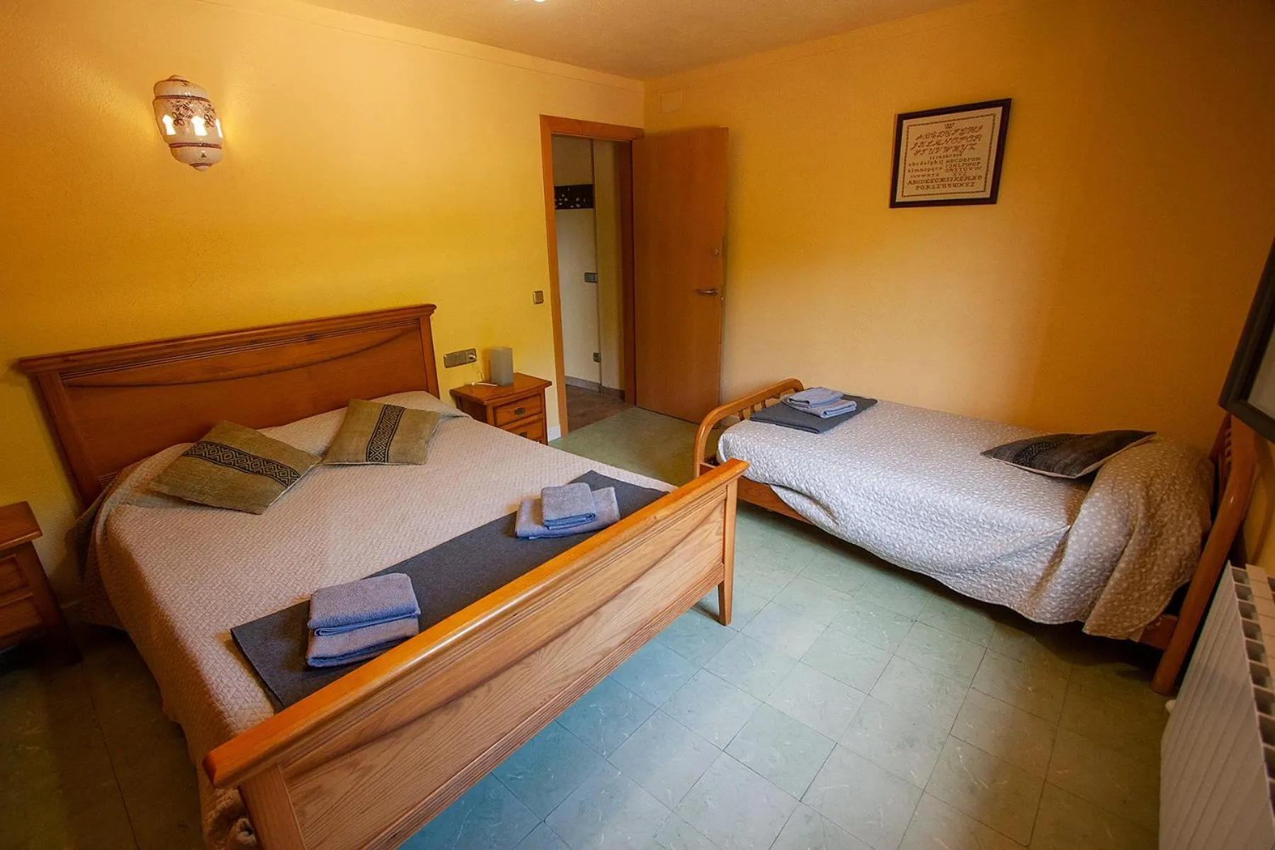 Bedroom, Bed in Can Dalemus