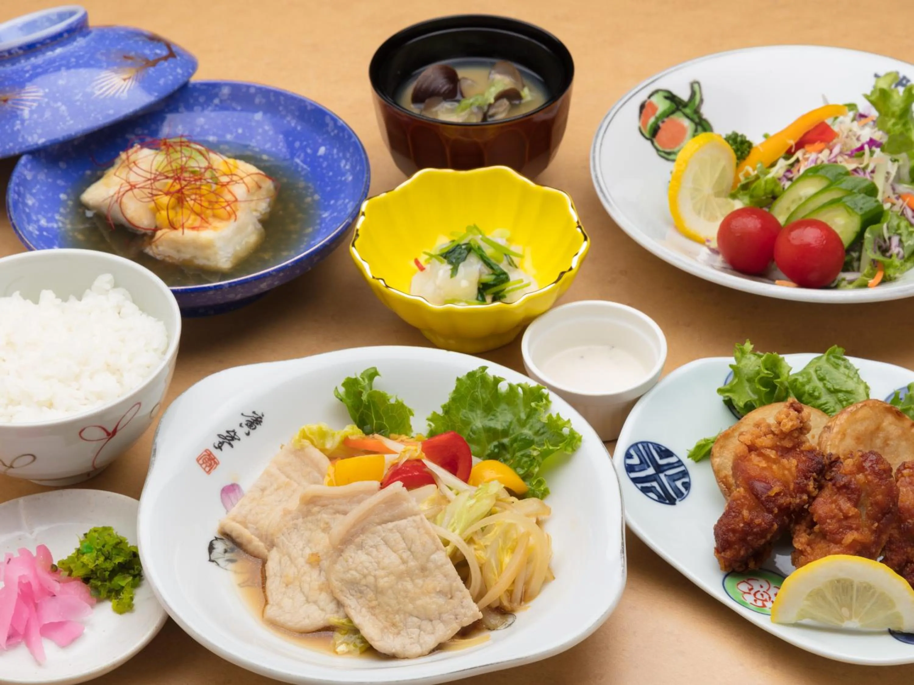 Food in Hotel Higashimokoto