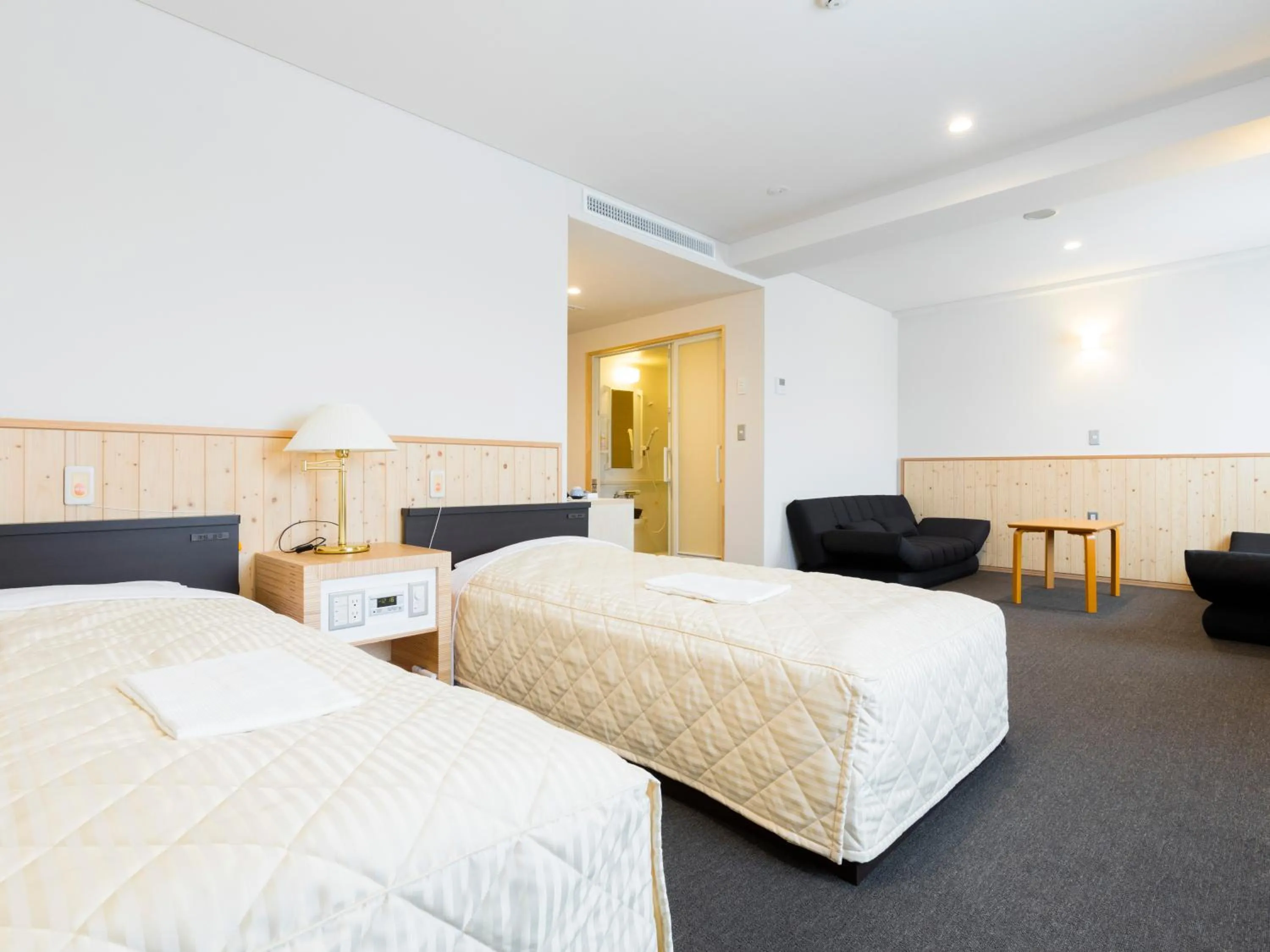 Photo of the whole room, Bed in Hotel Higashimokoto