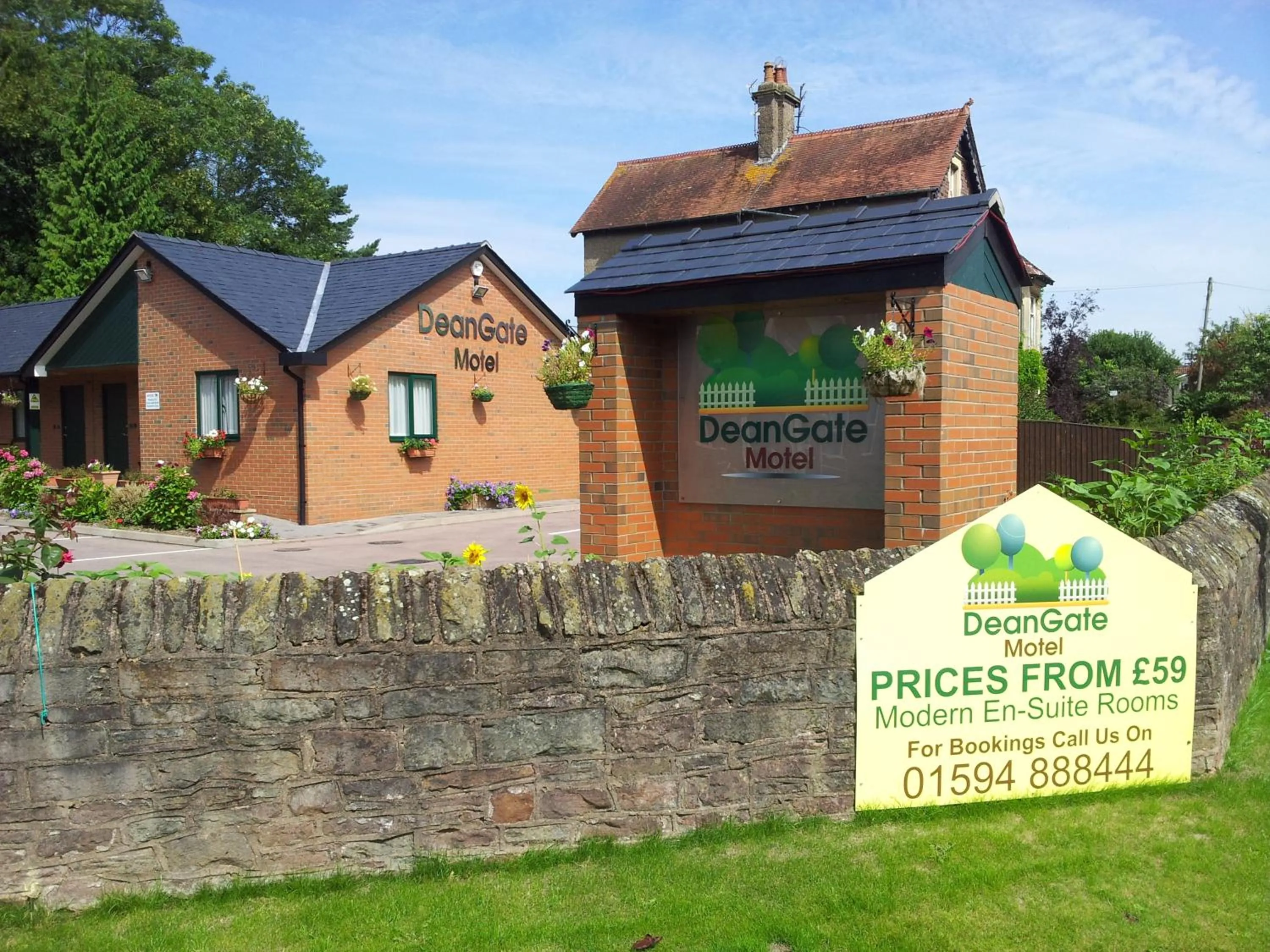 Property building in Deangate Motel