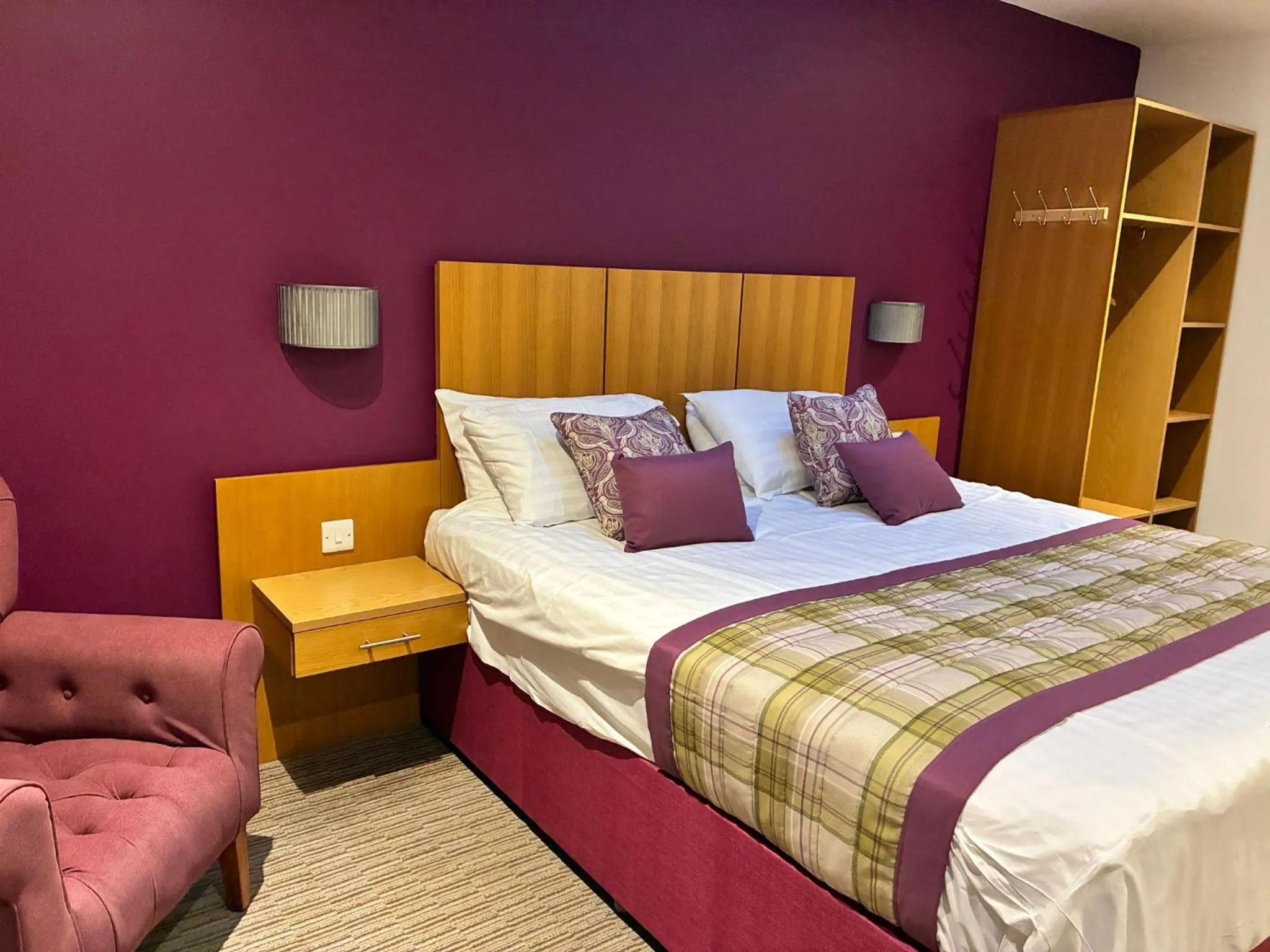 Bedroom, Bed in Deangate Motel