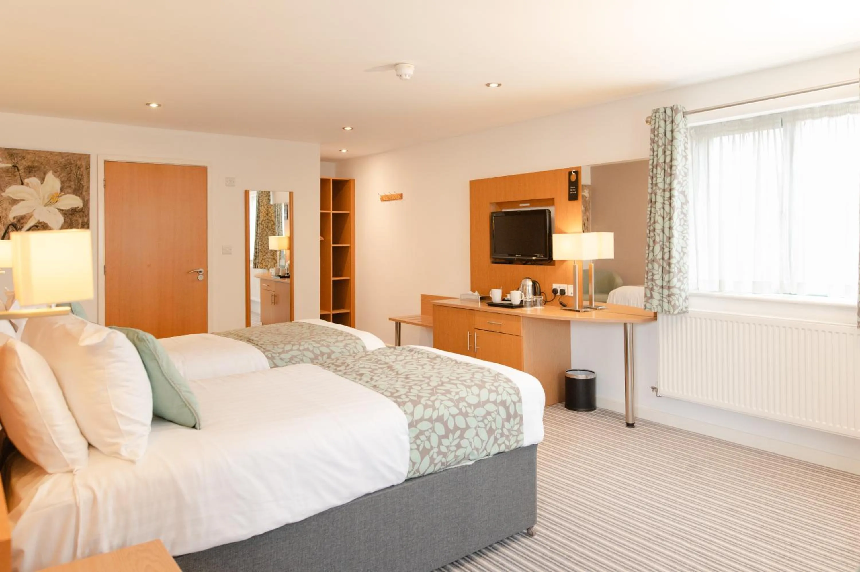 Bedroom, Bed in Deangate Motel