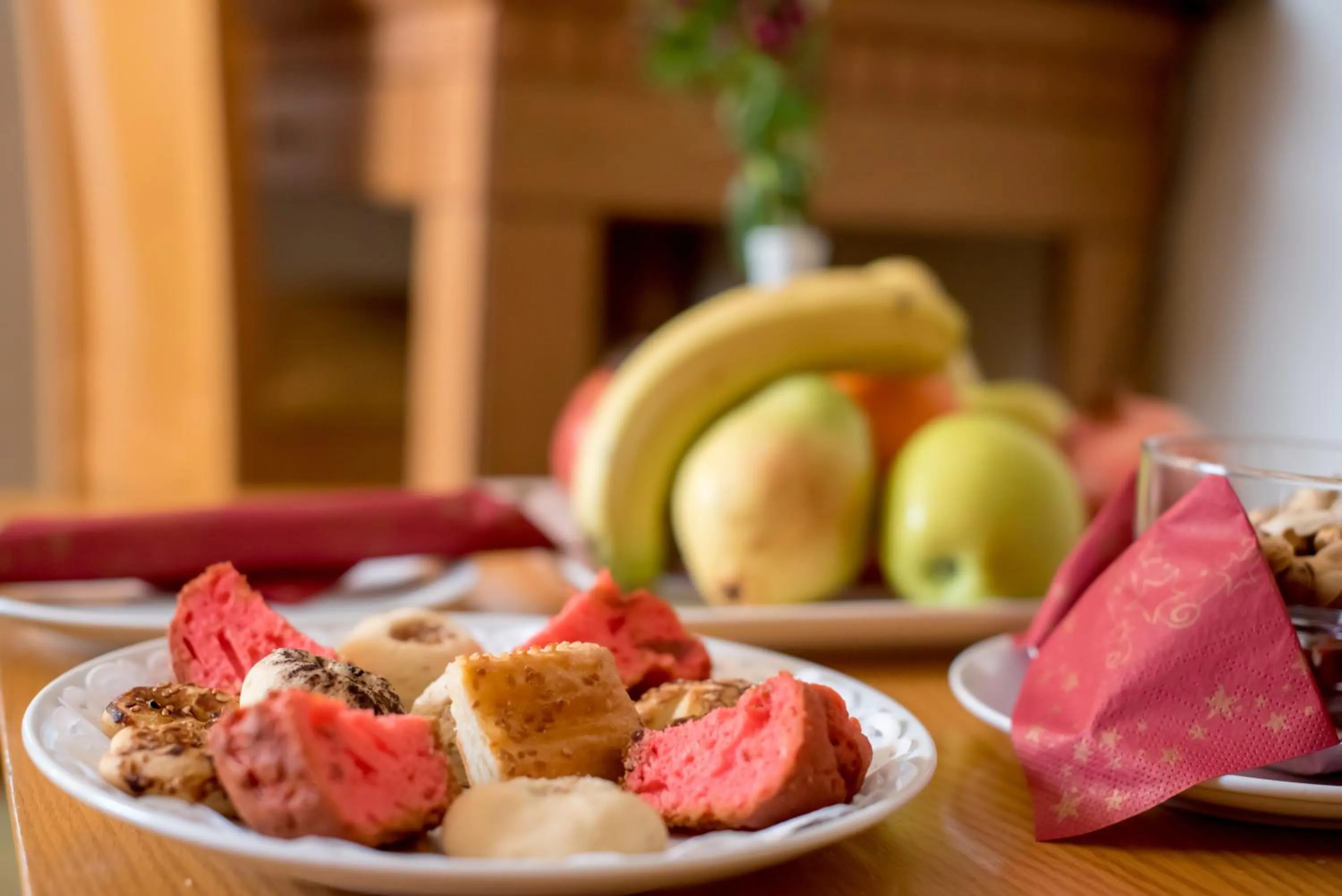 Food and drinks in Usta Park Hotel