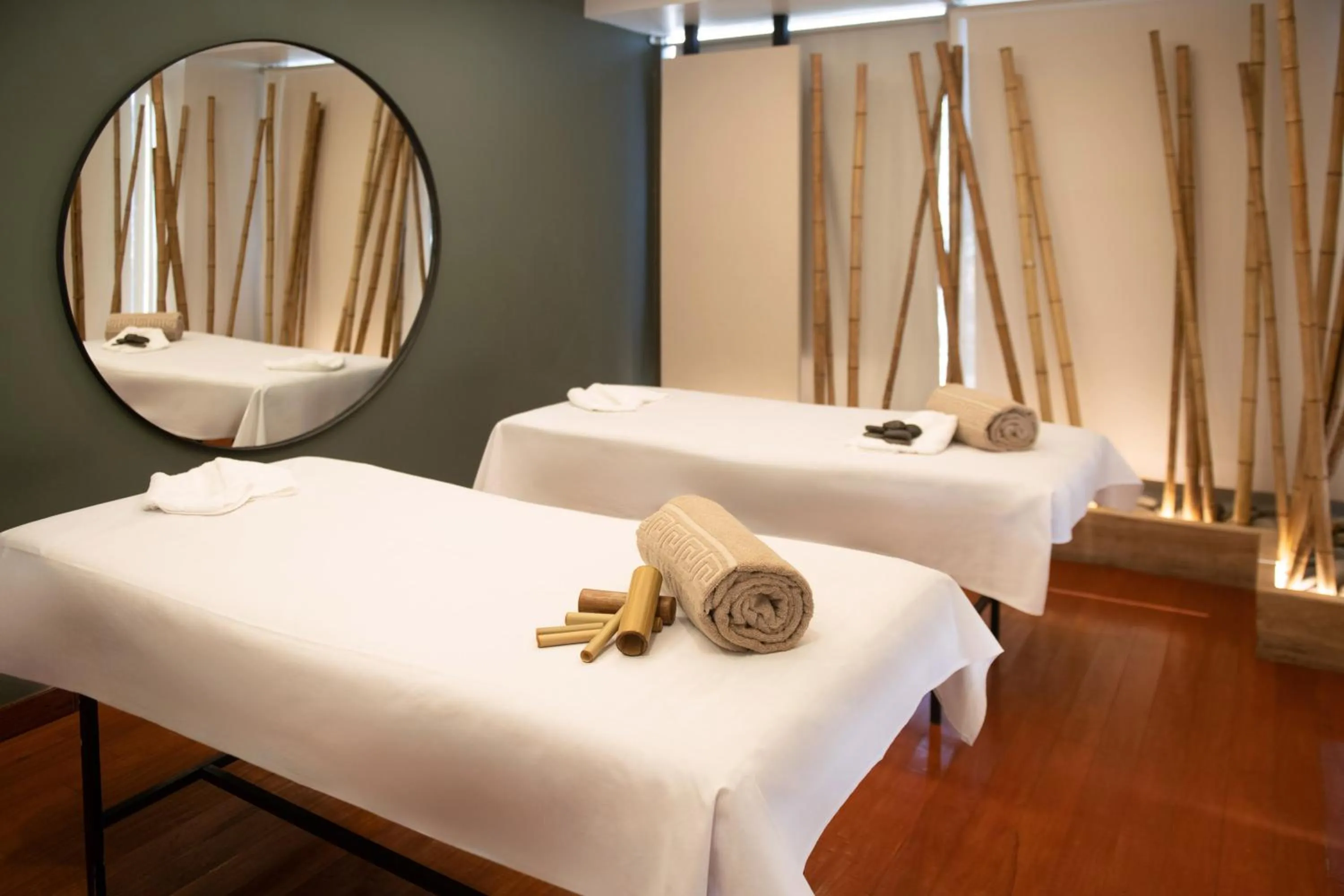 Spa and wellness centre/facilities in Hotel Alejandro I - Affiliated by Meliá