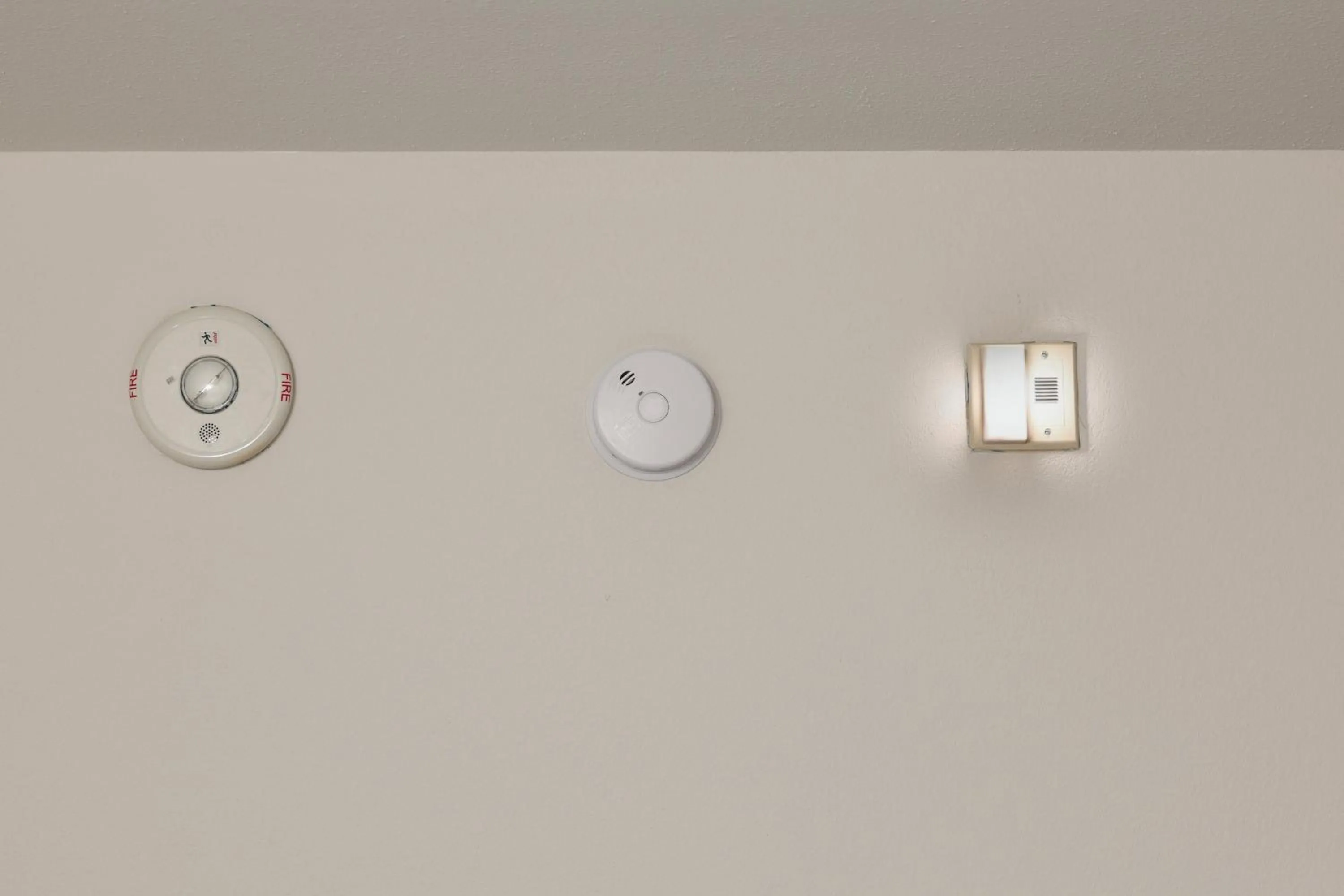 Bedroom in Hampton Inn and Suites Asheville Airport