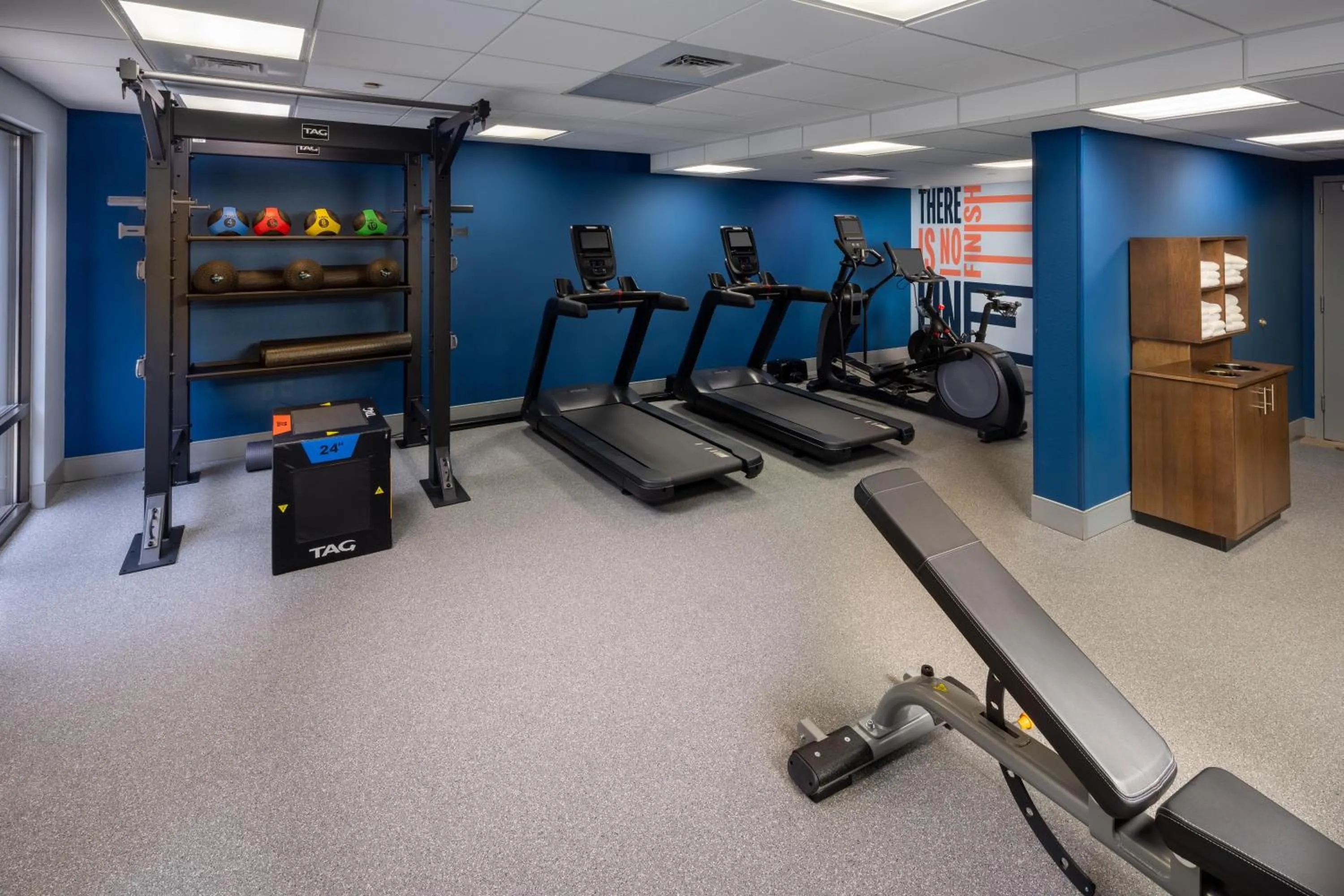 Fitness centre/facilities in Hampton Inn and Suites Asheville Airport