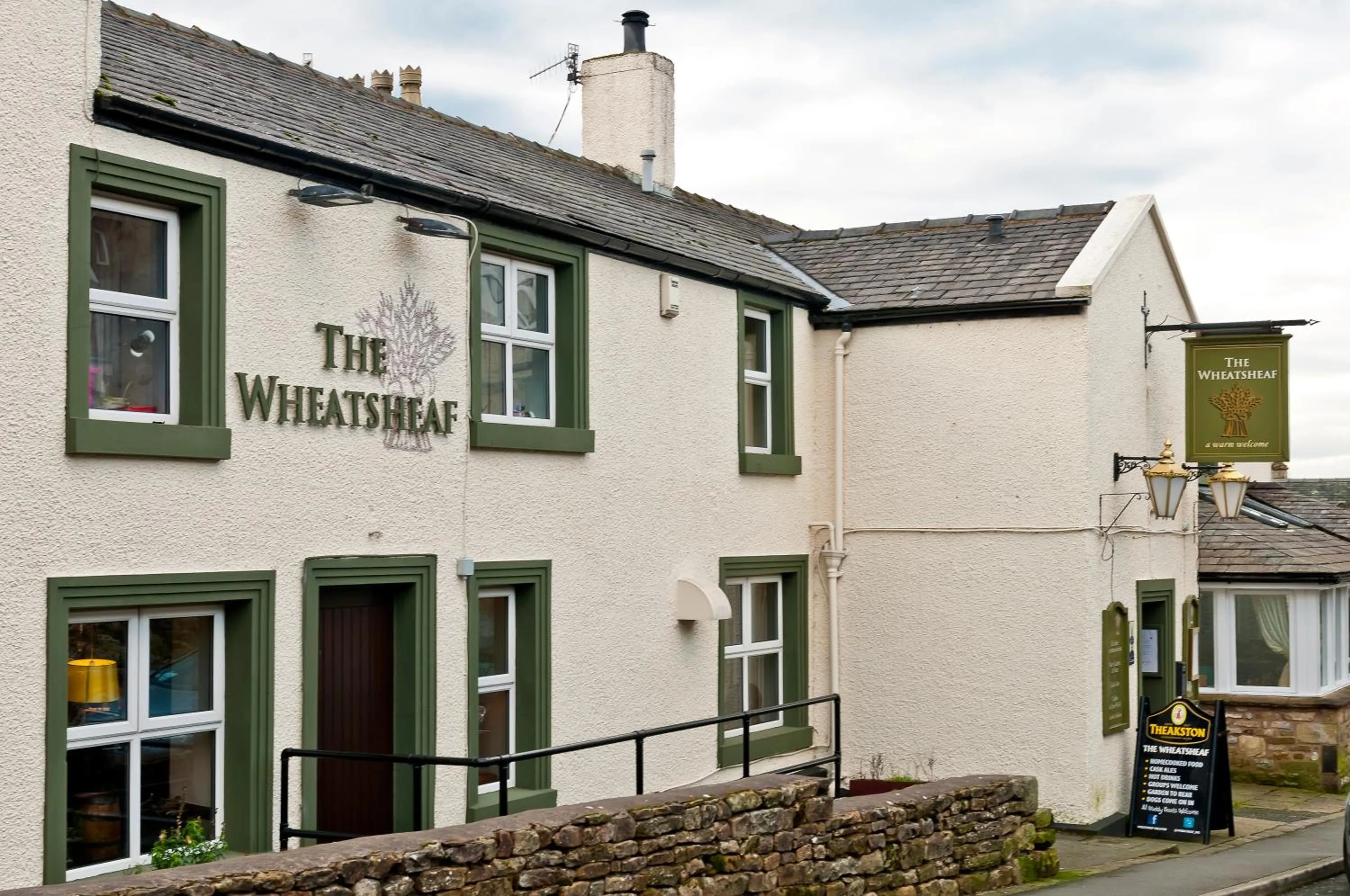 Property building in The Wheatsheaf Inn
