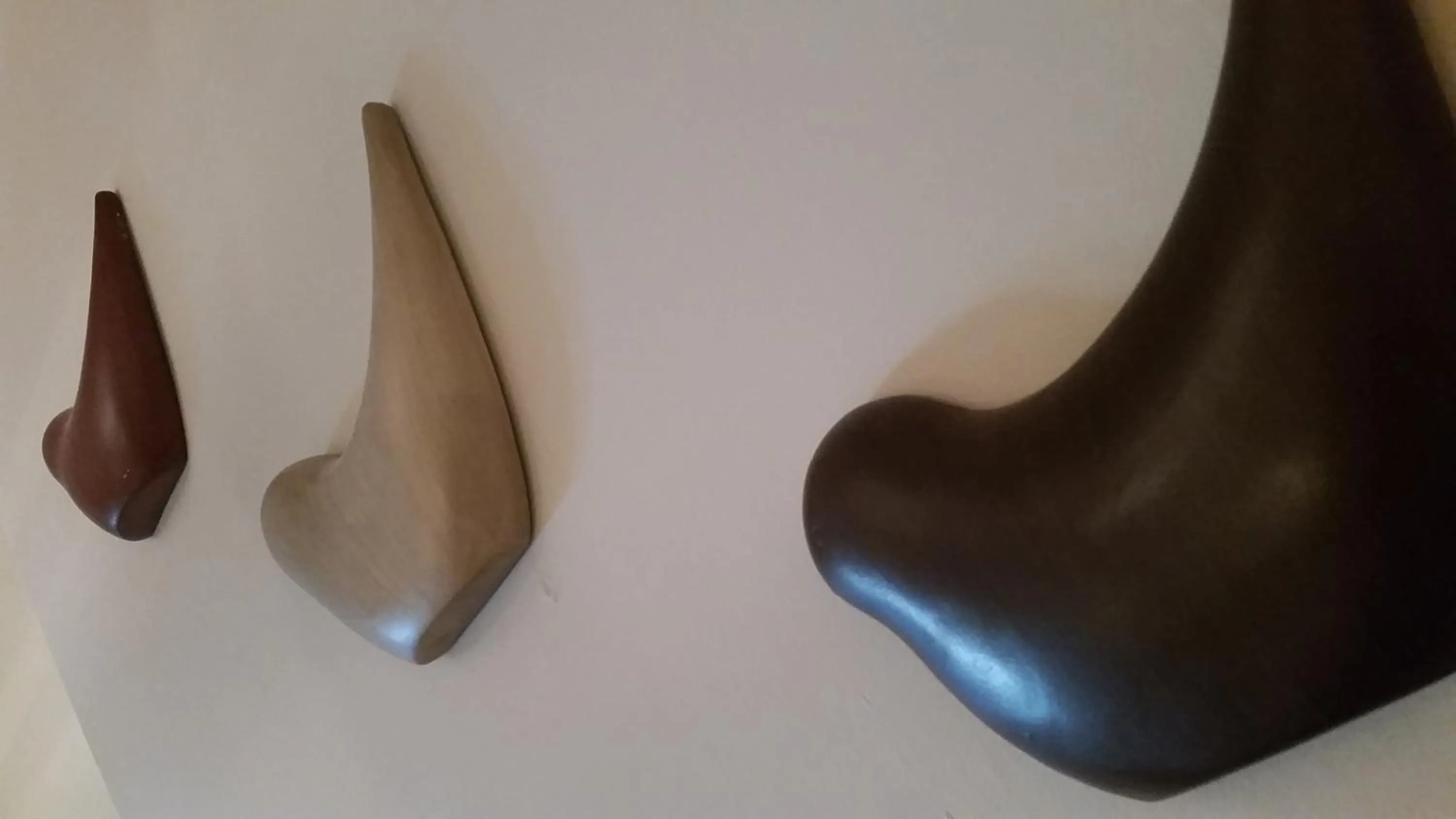 Decorative detail in The Wheatsheaf Inn