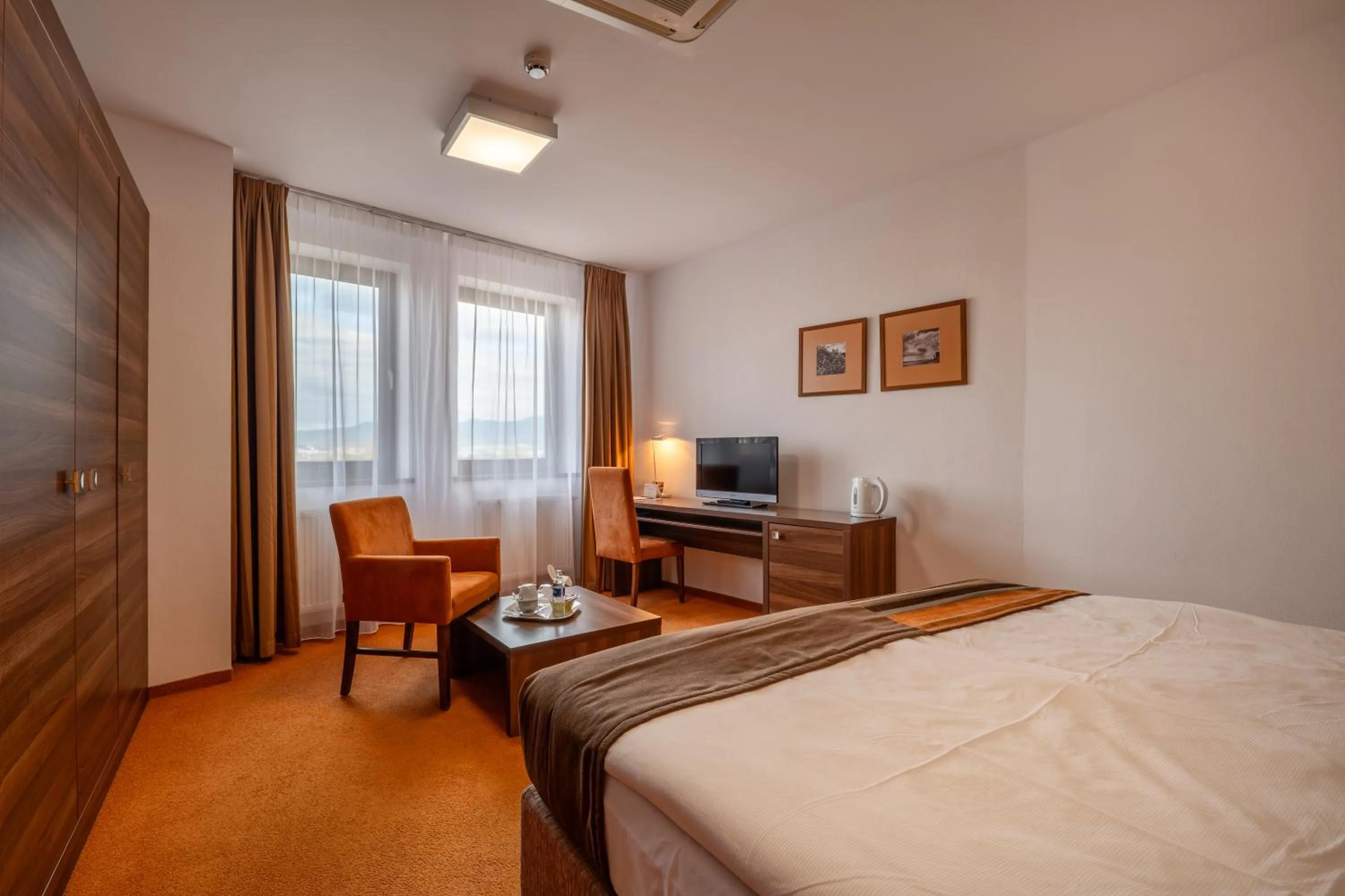 Bed in Hotel BELASSI