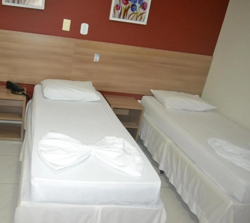 Bed in Tropical Praia Hotel