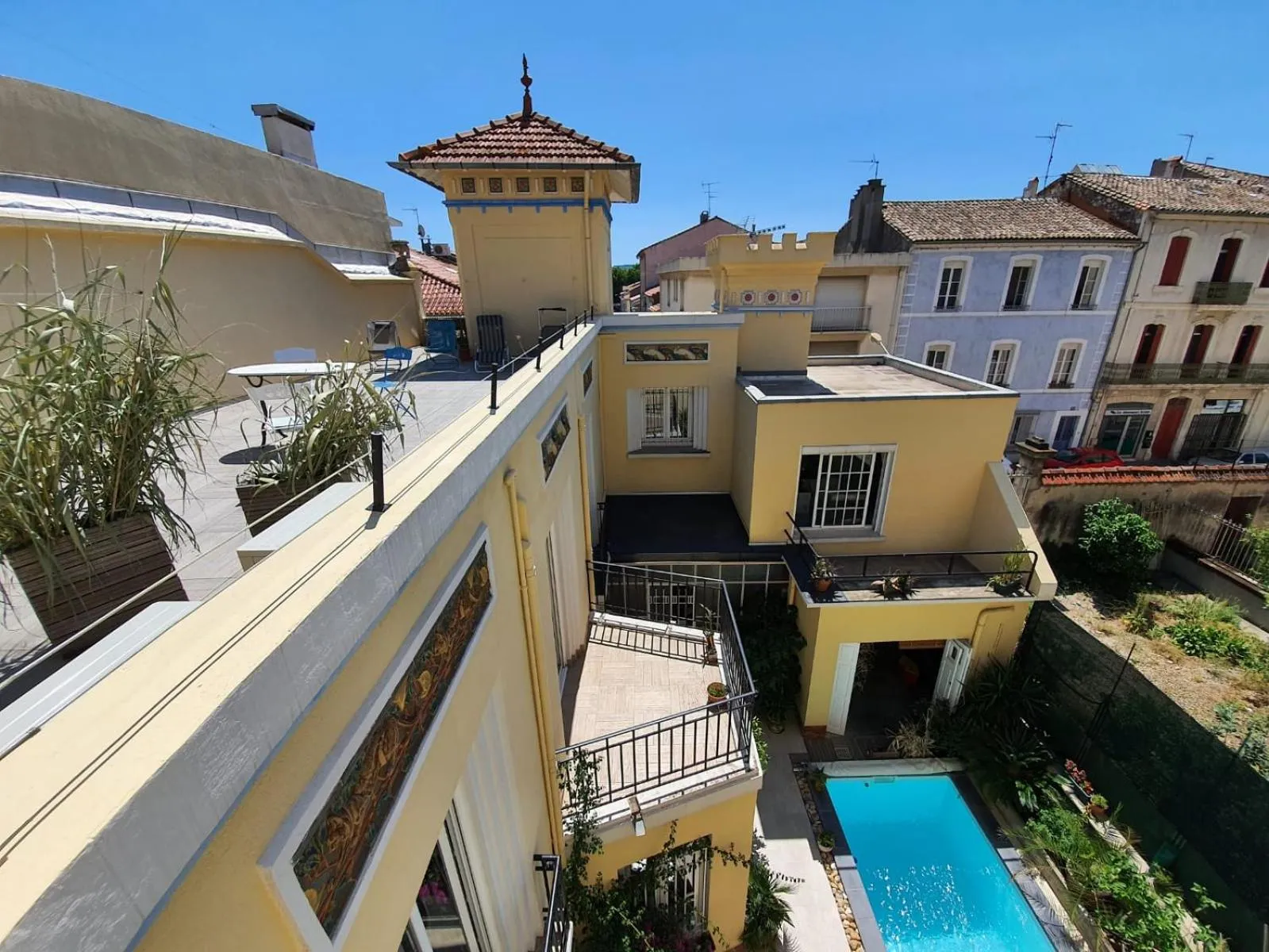 Garden view in B&B Le Patio En Ville - Chambres d'hôtes