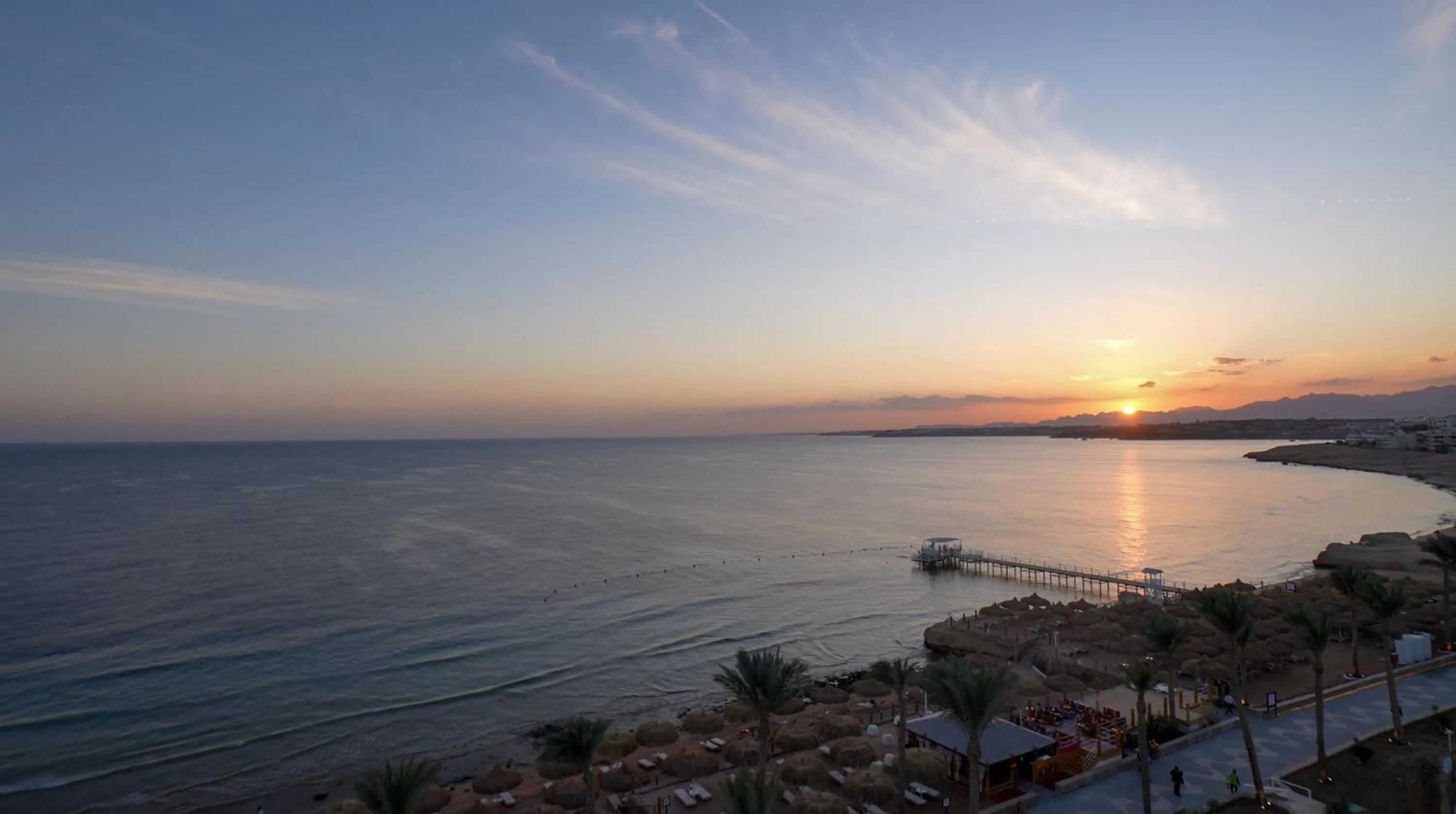 Beach in Sunrise Remal Beach Resort