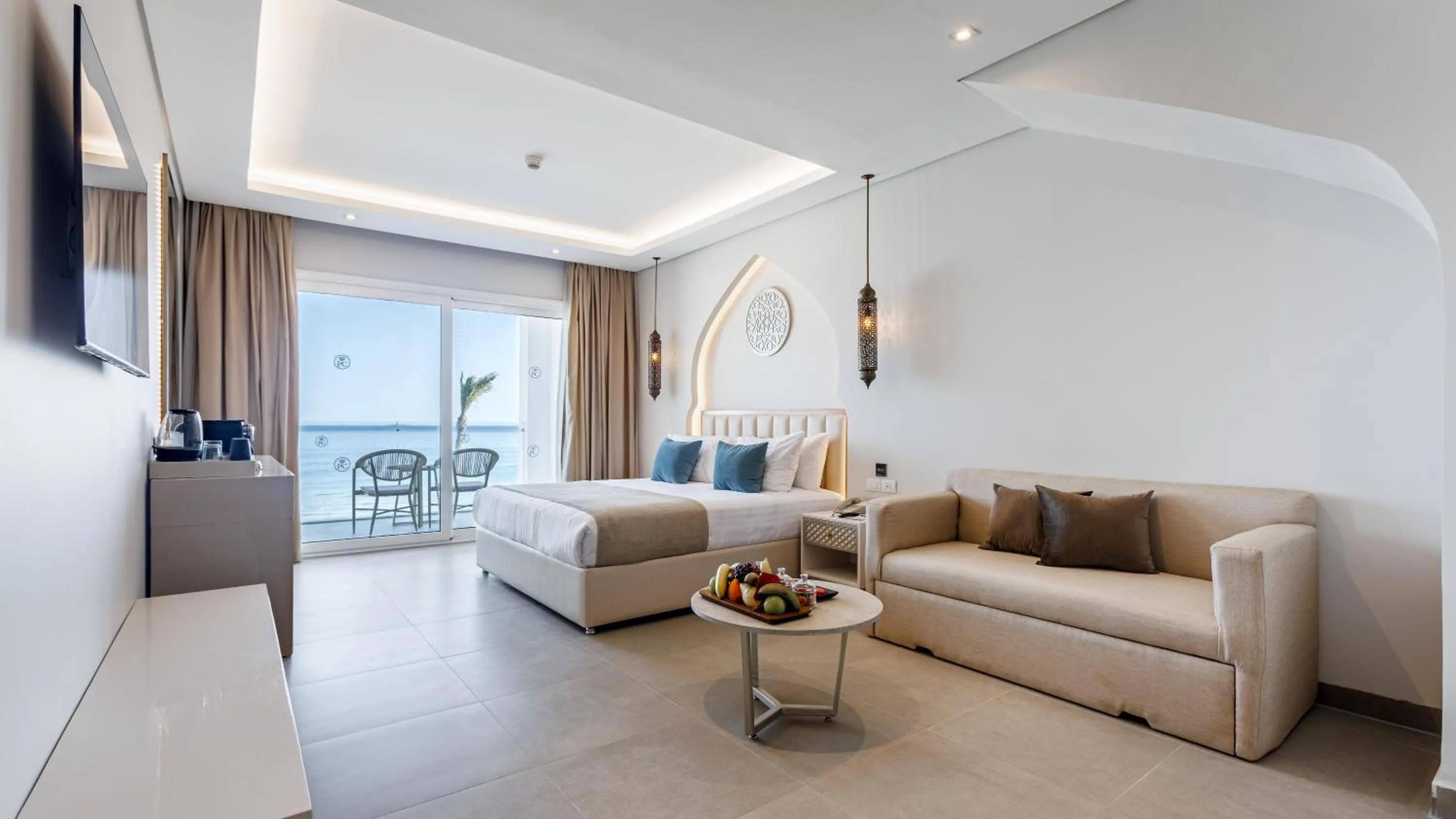 Bedroom in Sunrise Remal Beach Resort