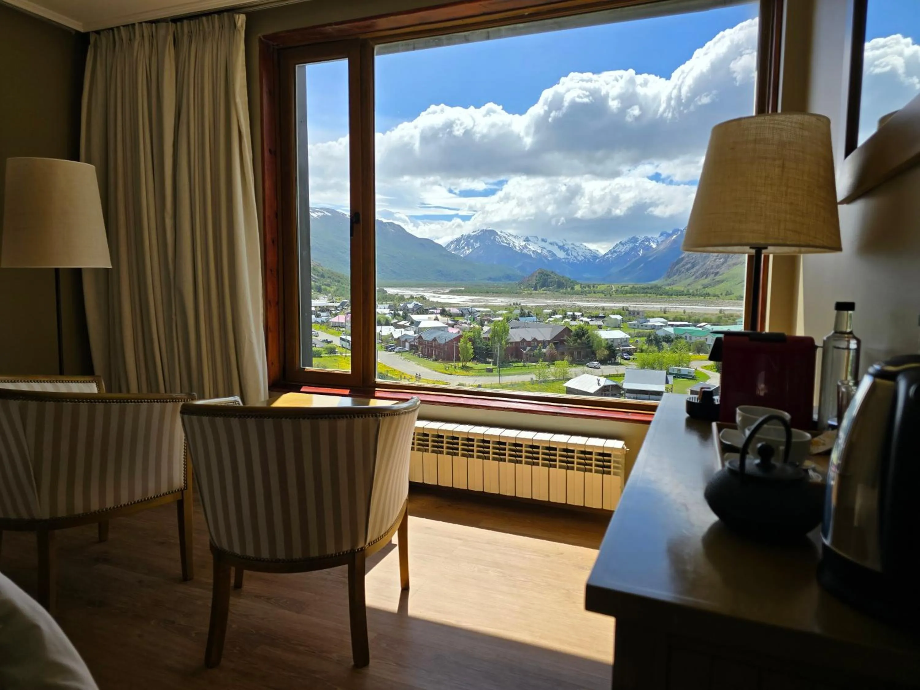 Photo of the whole room in Los Cerros del Chaltén Boutique Hotel